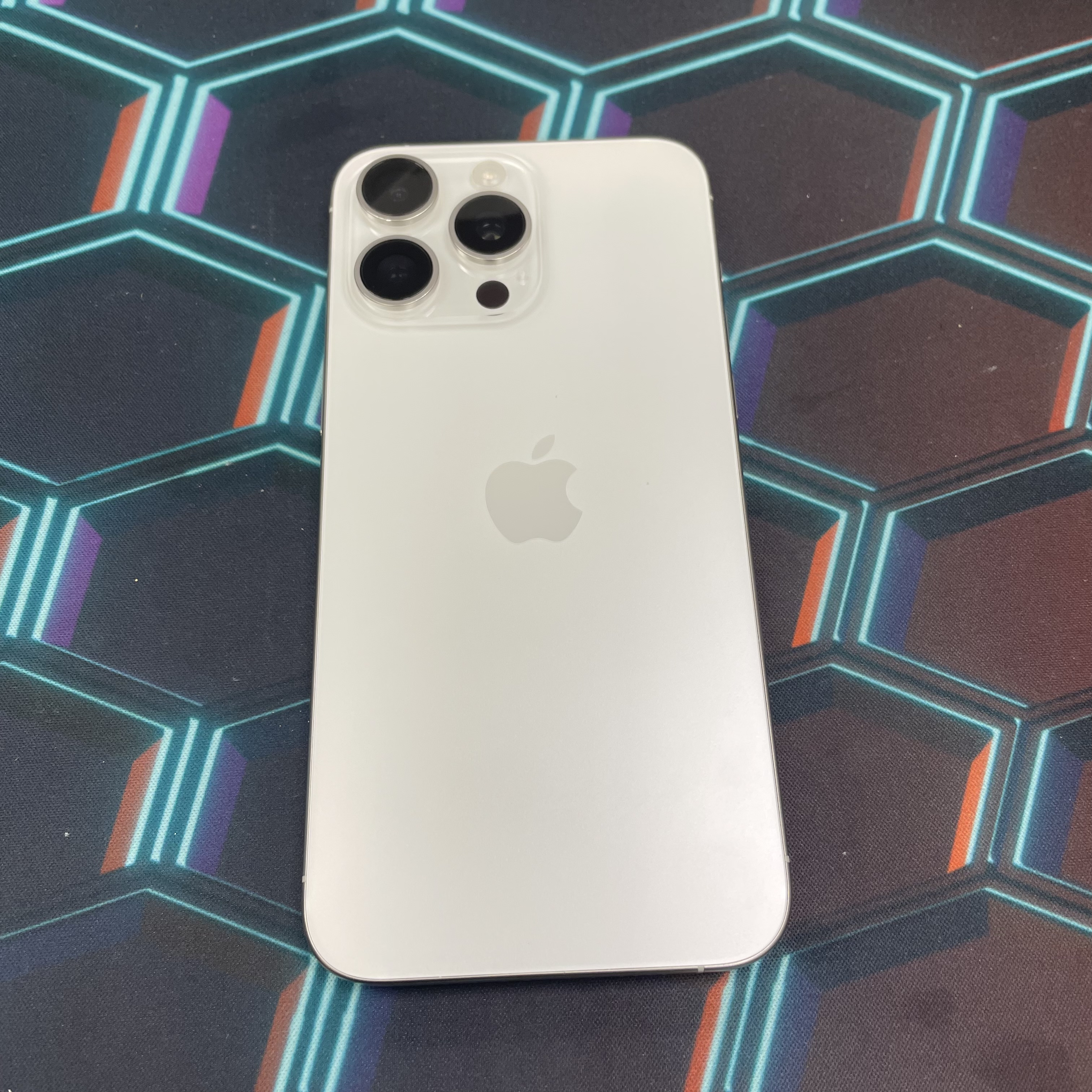 *6356 15 Promax 完美機 256GB 電82 白色 white