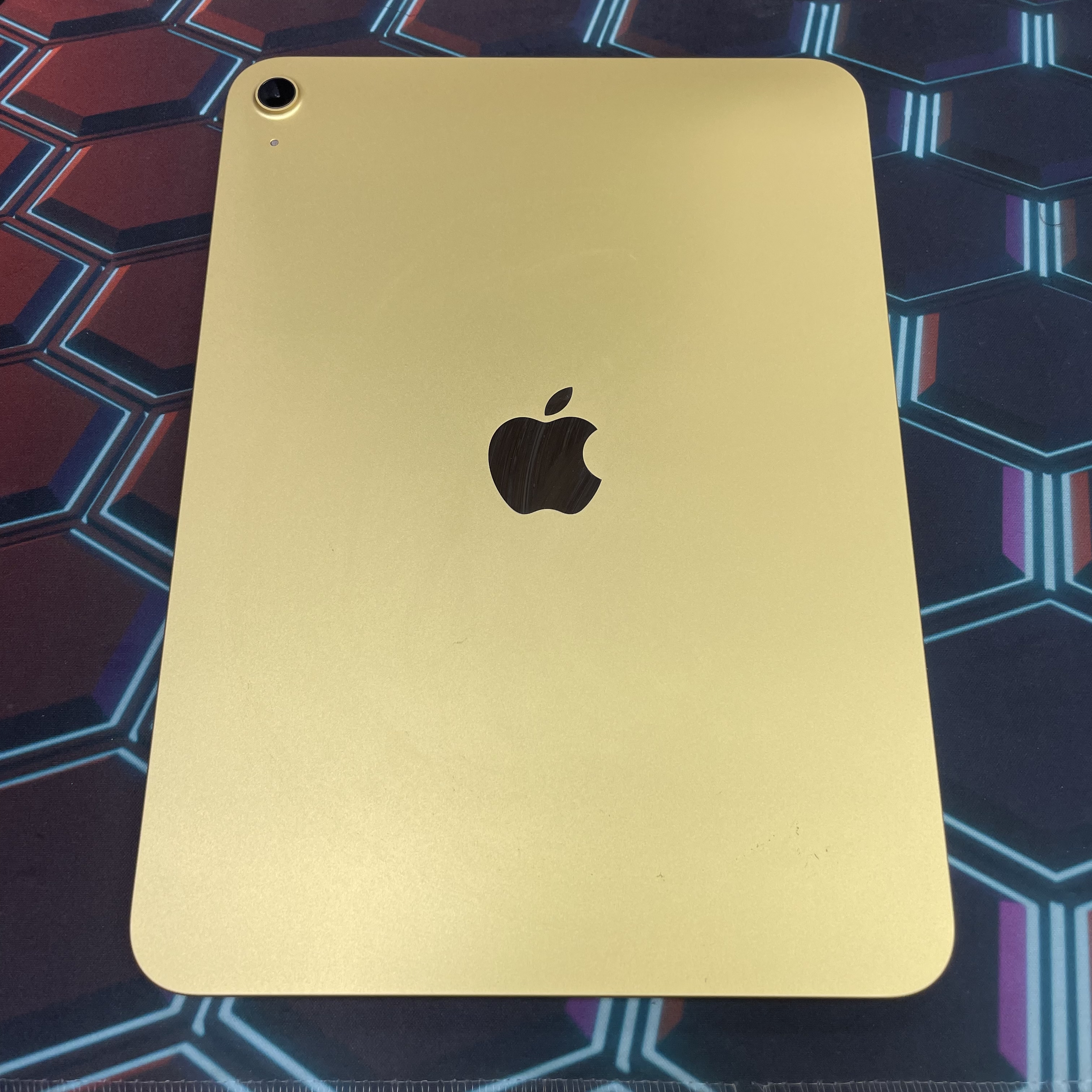 *8101100 iPad 11 全新機 128GB WIFI版 黃色 yellow