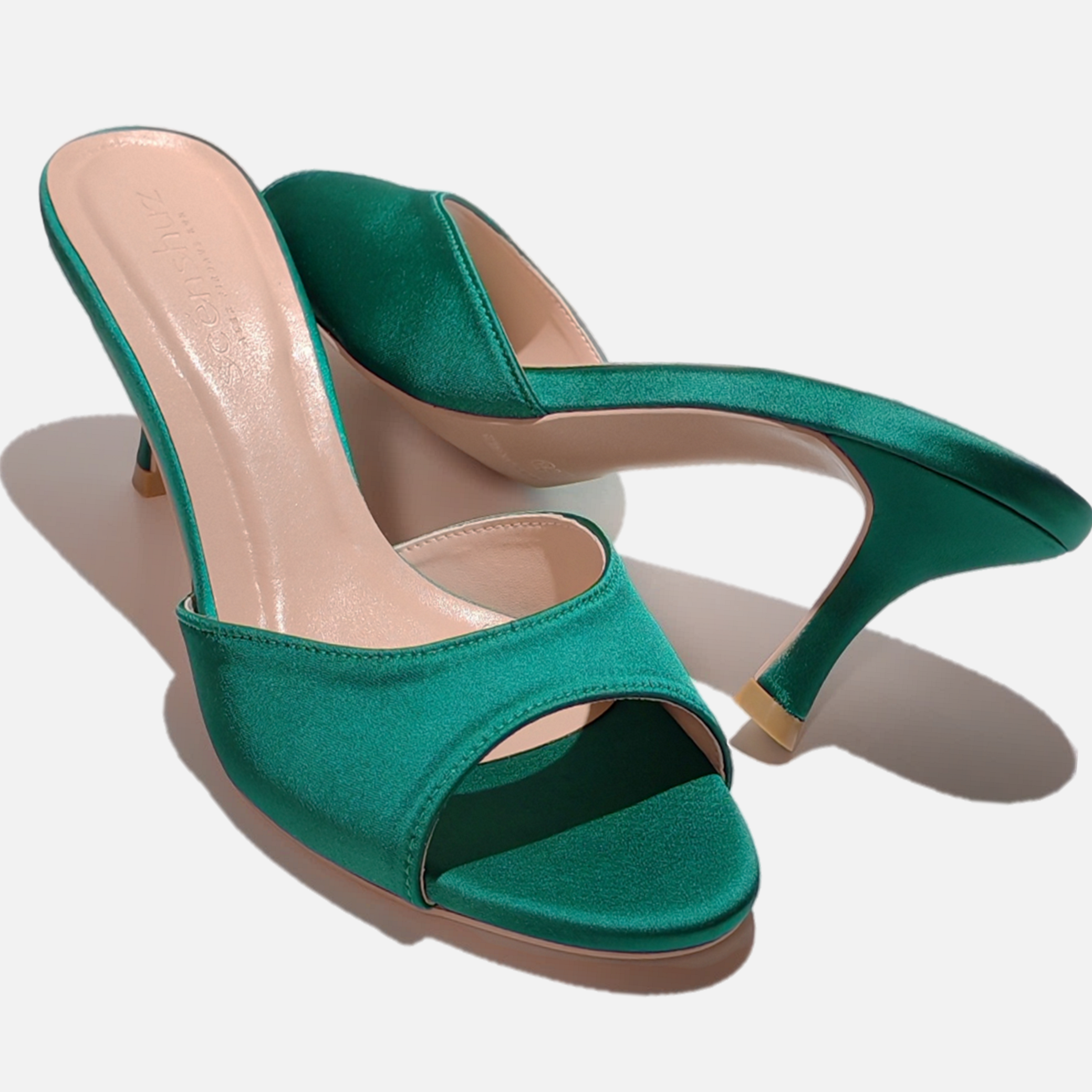 MAYA 65 EMERALD SATIN