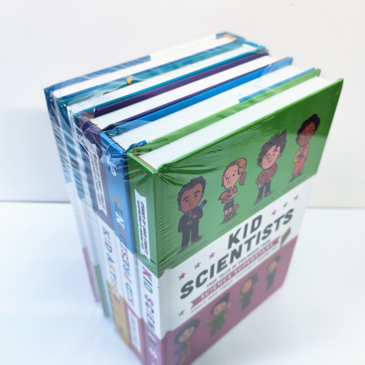 True Tales of Childhood  5 books 名人成長傳記  精裝5本  B387