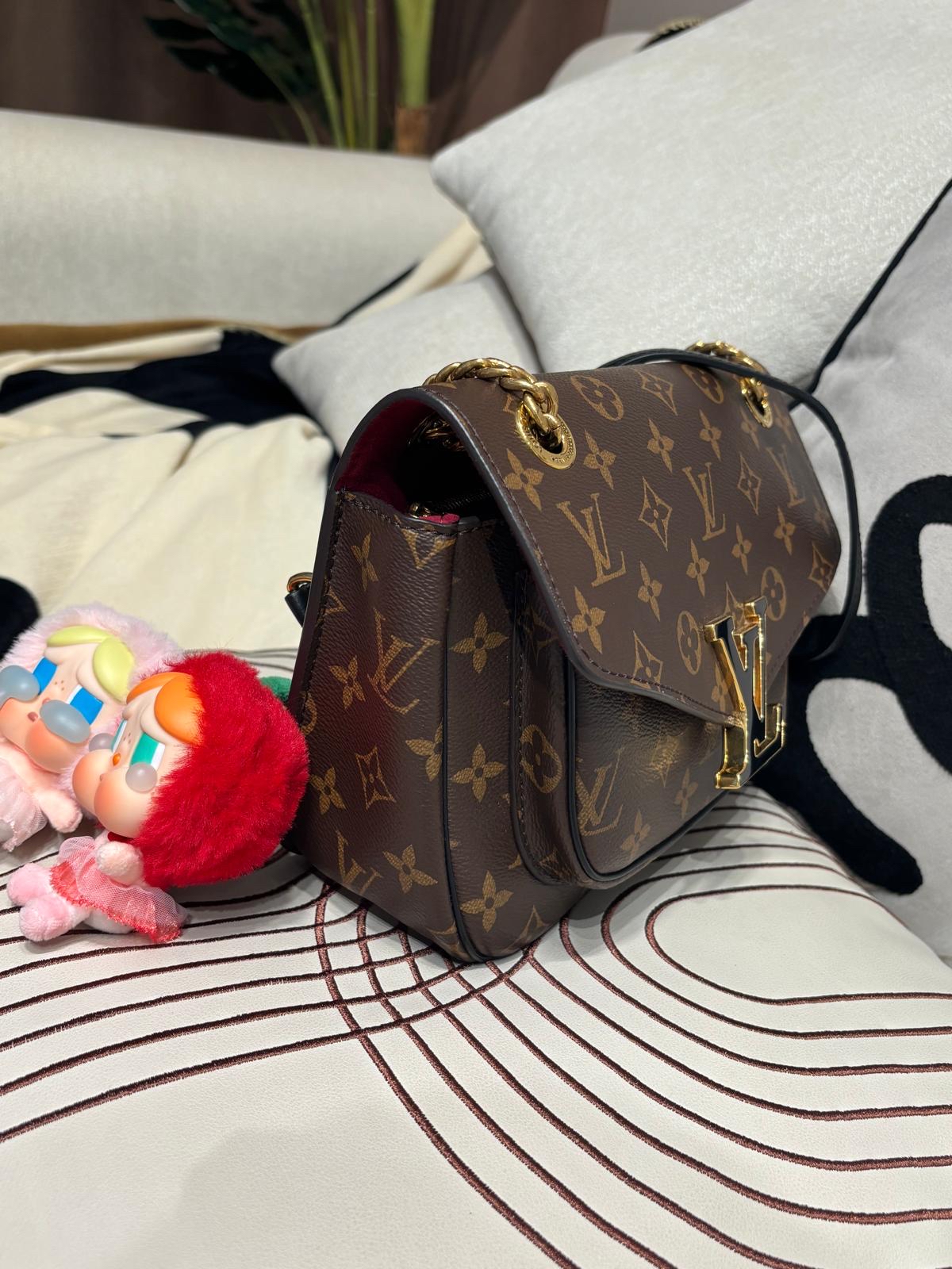 Lv passy chain bag M45592 100%Authentic,98%New ✅防塵袋✅box