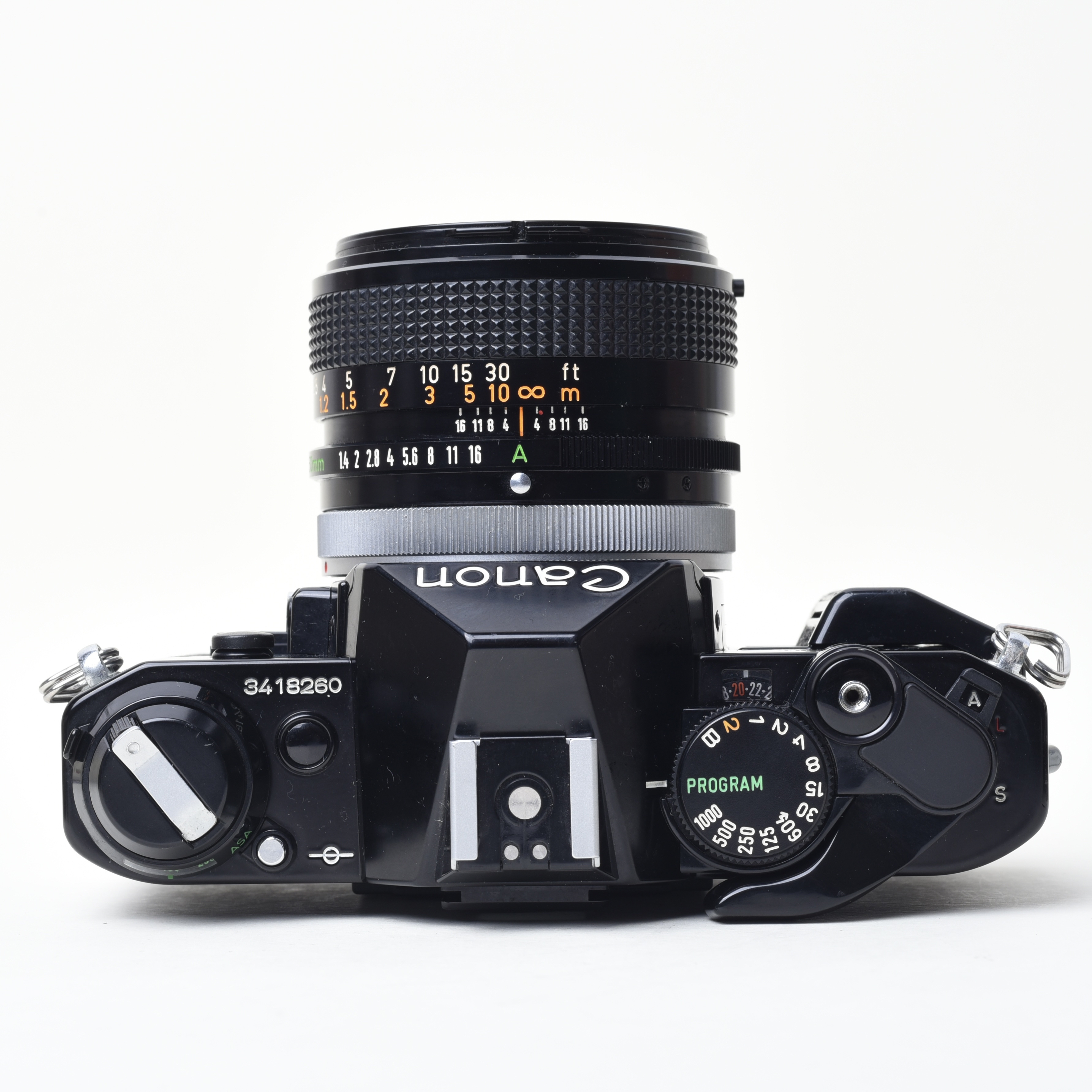 Canon AE-1 Program配置Canon FD 50mm f1.4菲林相機