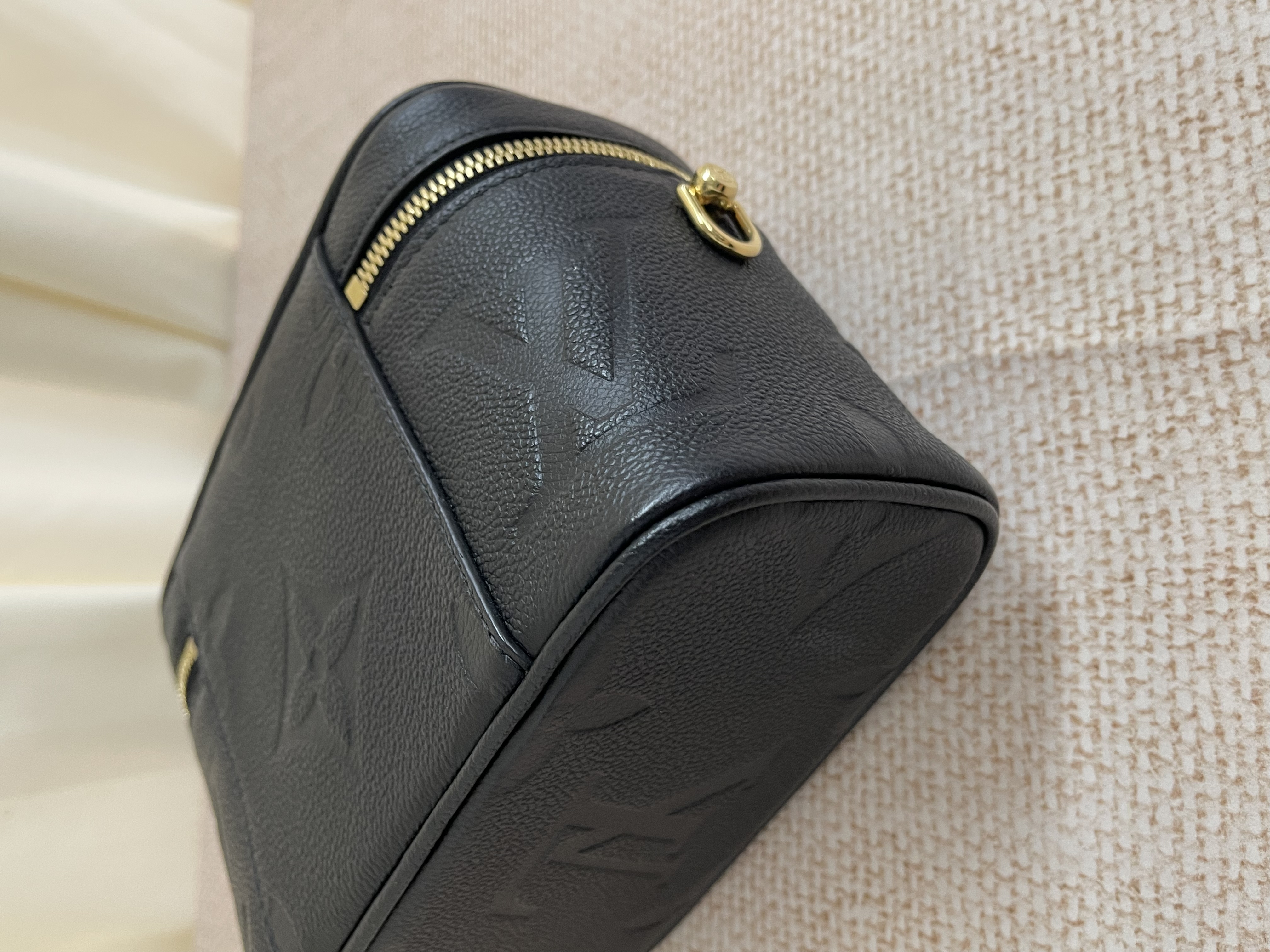 Pre-owned Louis Vuitton Monogram Empreinte Vanity Caae/ Product Code: 26053004