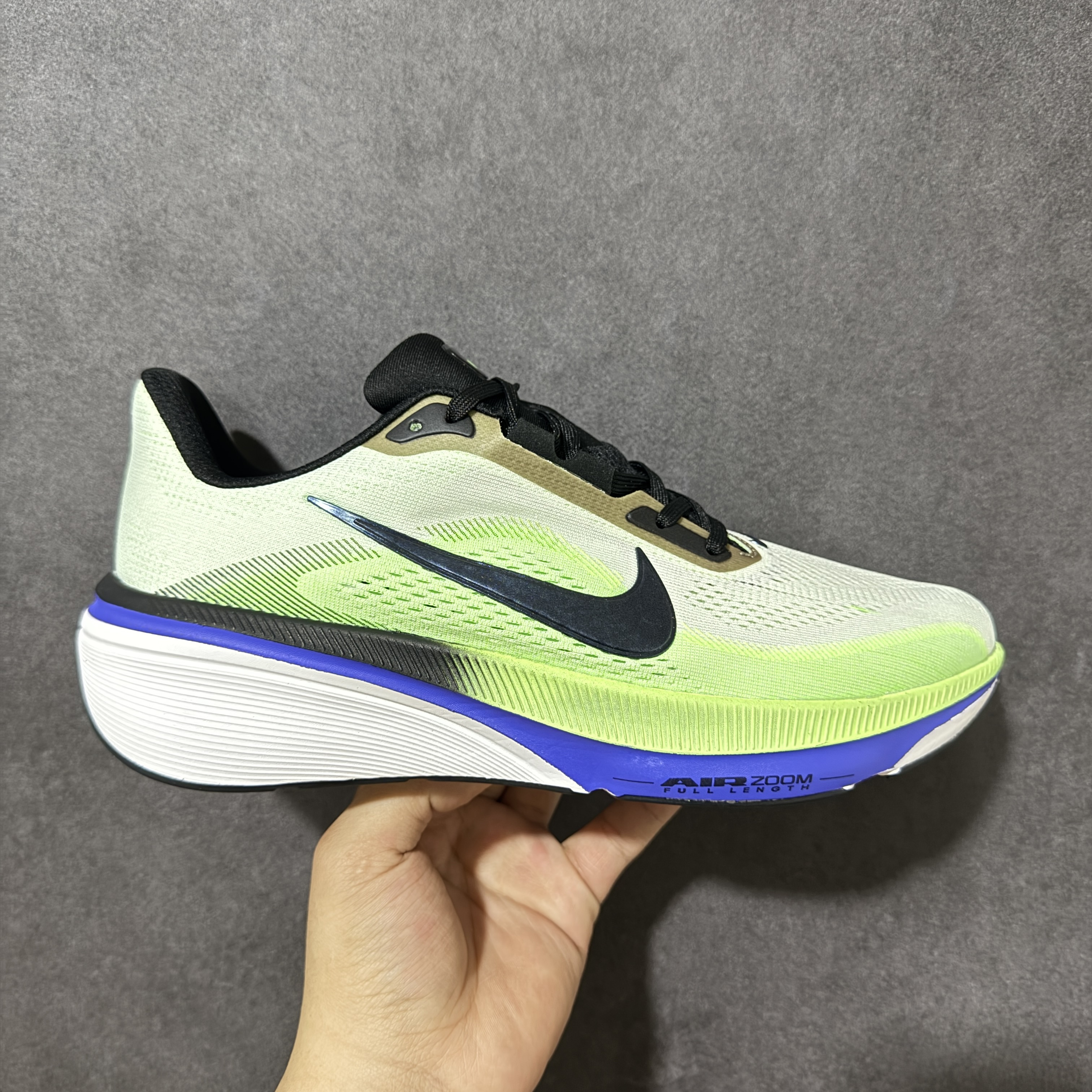 Nike Air Zoom Pegasus 42 IB1873-702