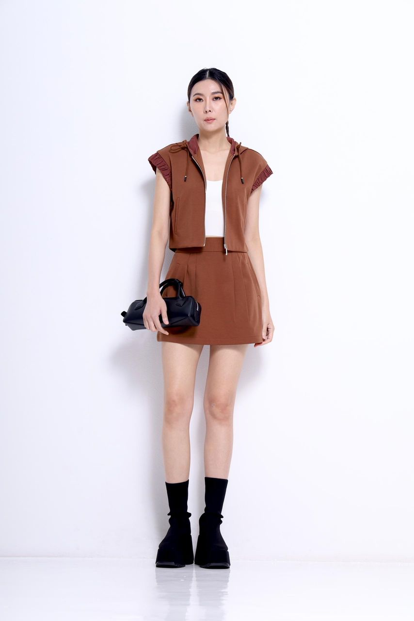 后面塑胶头套装裤裙 1403