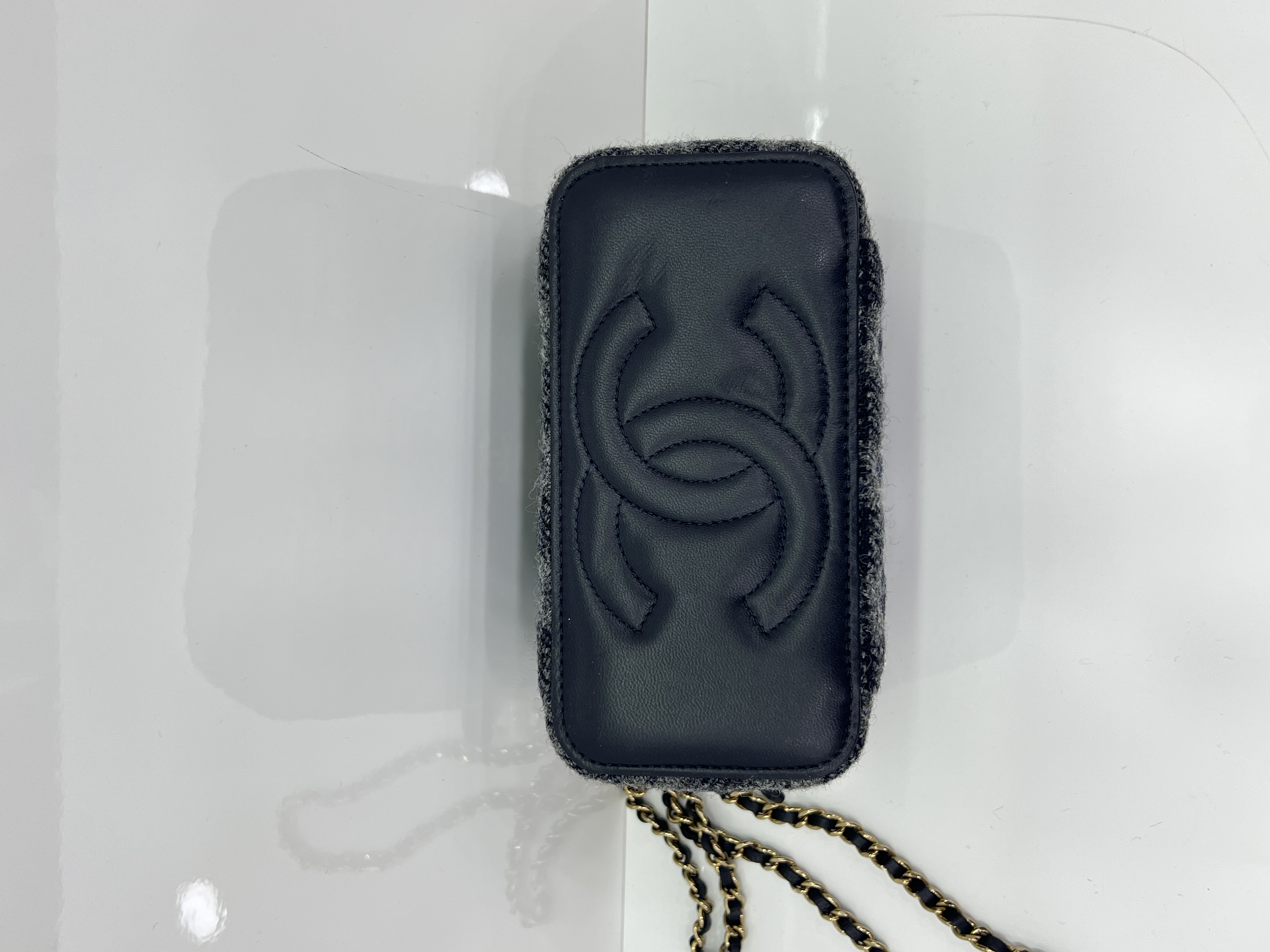 直播貨品 |  [1個-$100 2個-$300］EE82