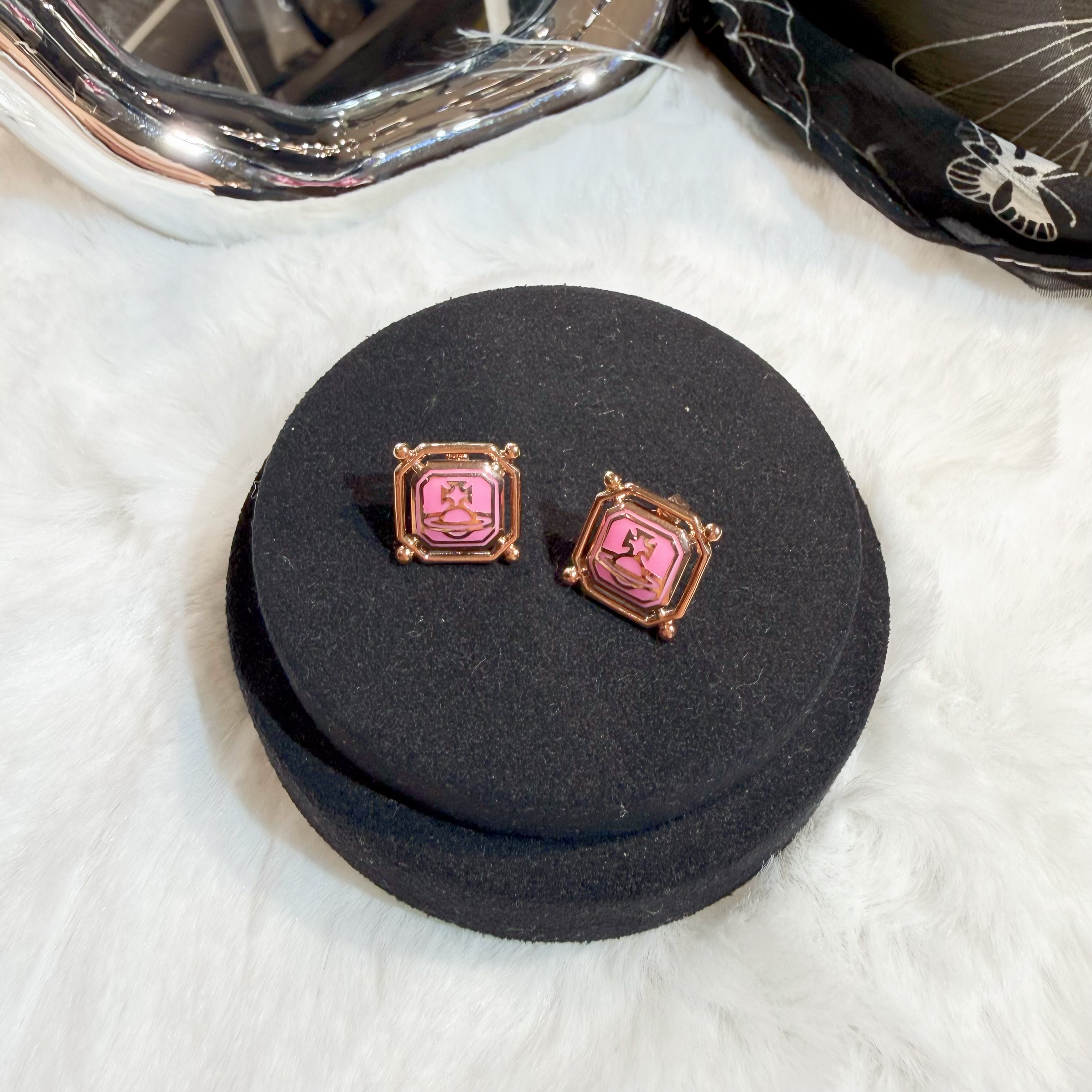 Vivienne Westwood Chimene earrings pink