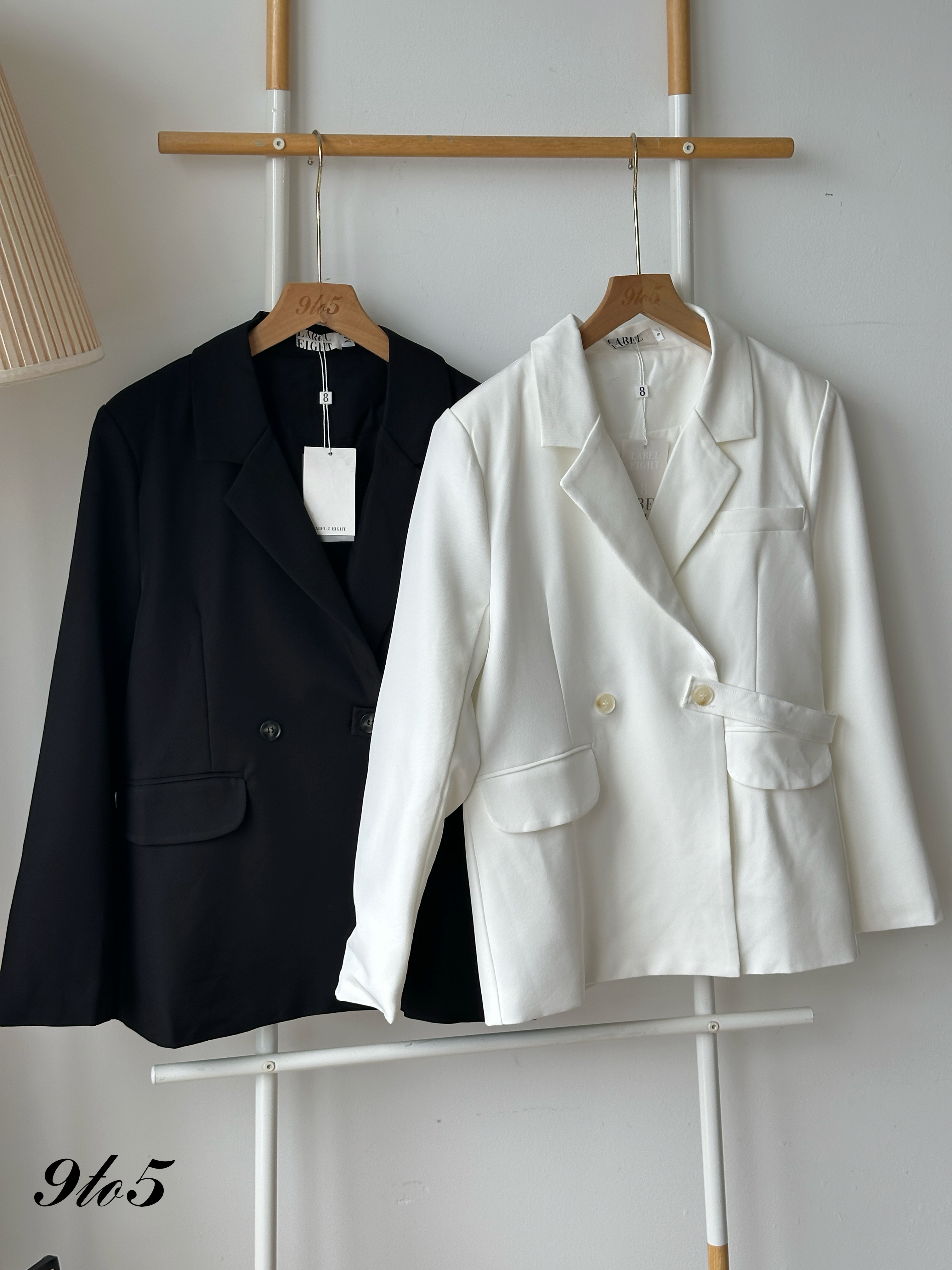 T4112 Long Sleeve Blazer - Black & White 