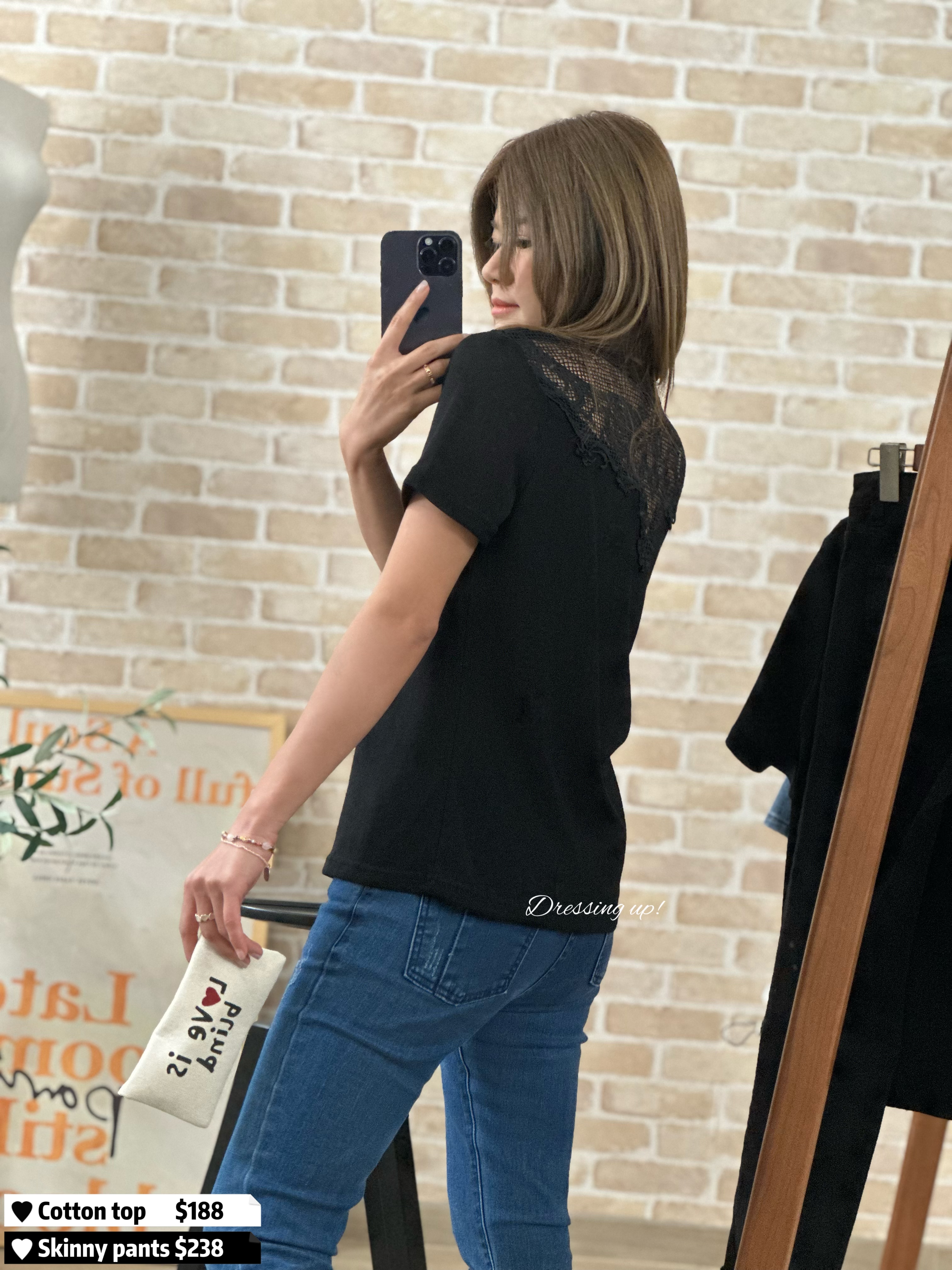 回頭率極高｜背面網花上衣