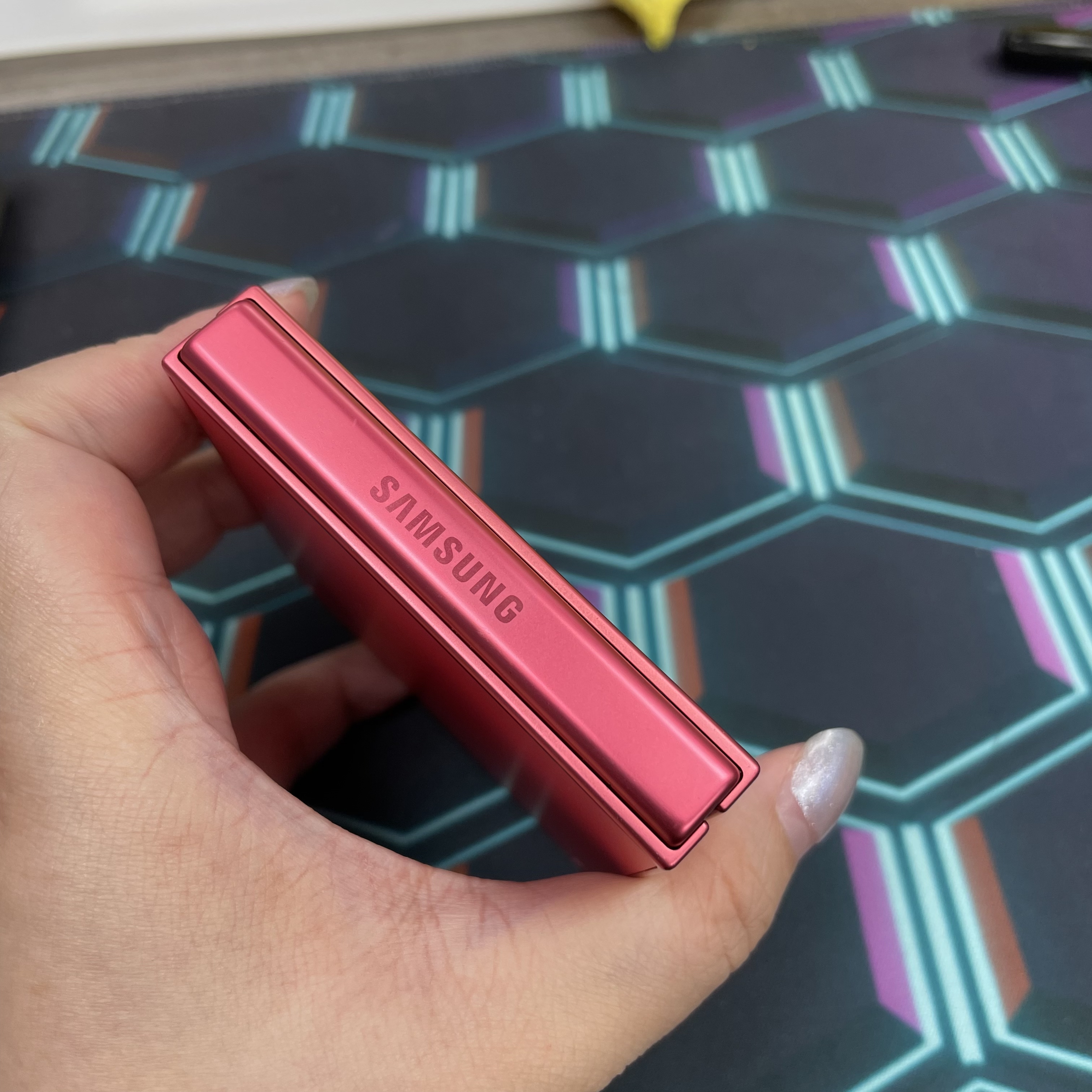 *7132 Galaxy Z Flip 7 勁靚機 12+256GB 紅色 red
