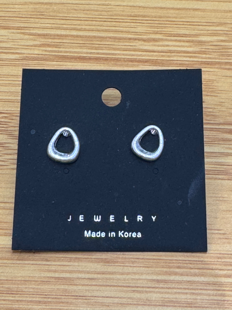 Ocr Dumpling Shape Vintage Stud Earrings