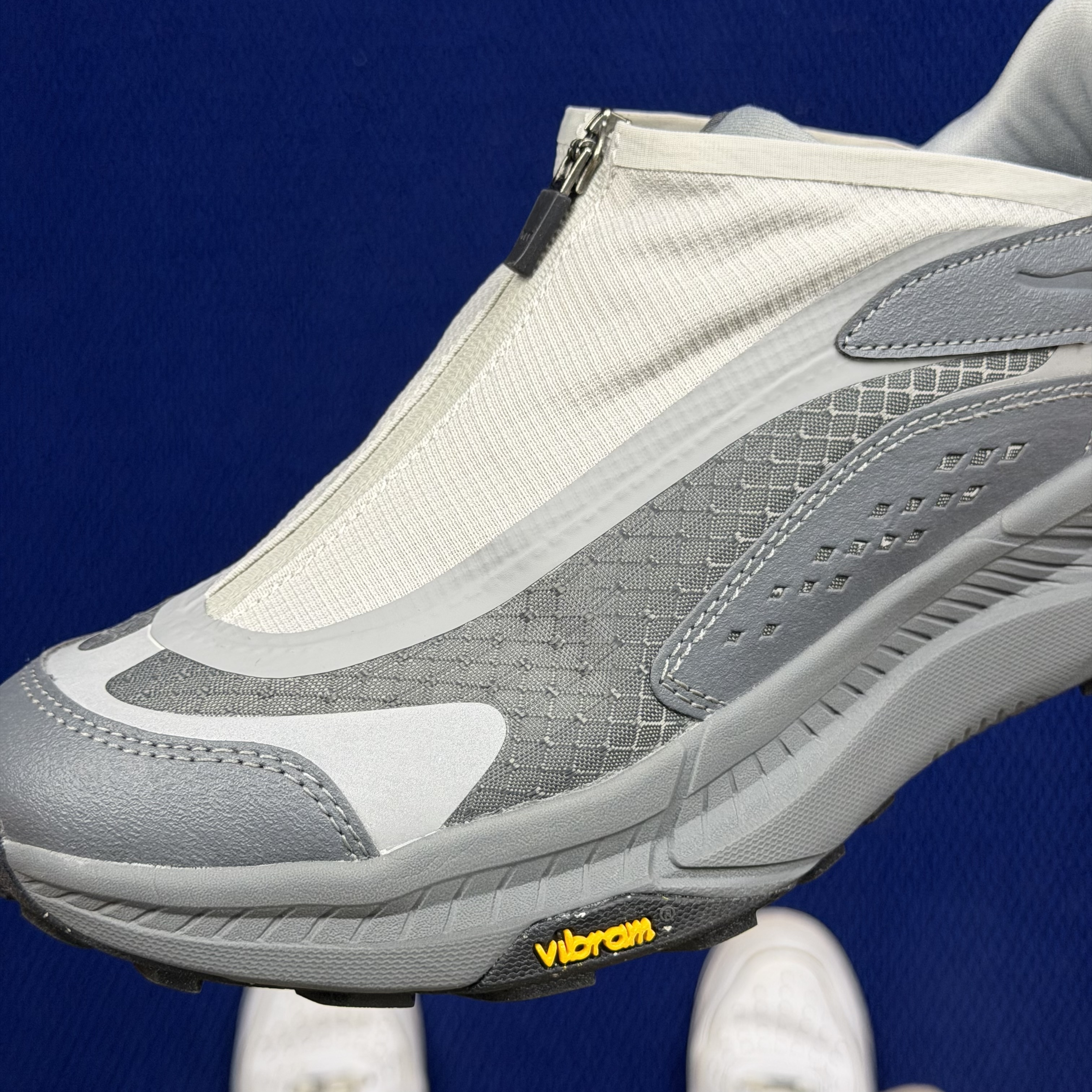 Hoka One One Project Transport