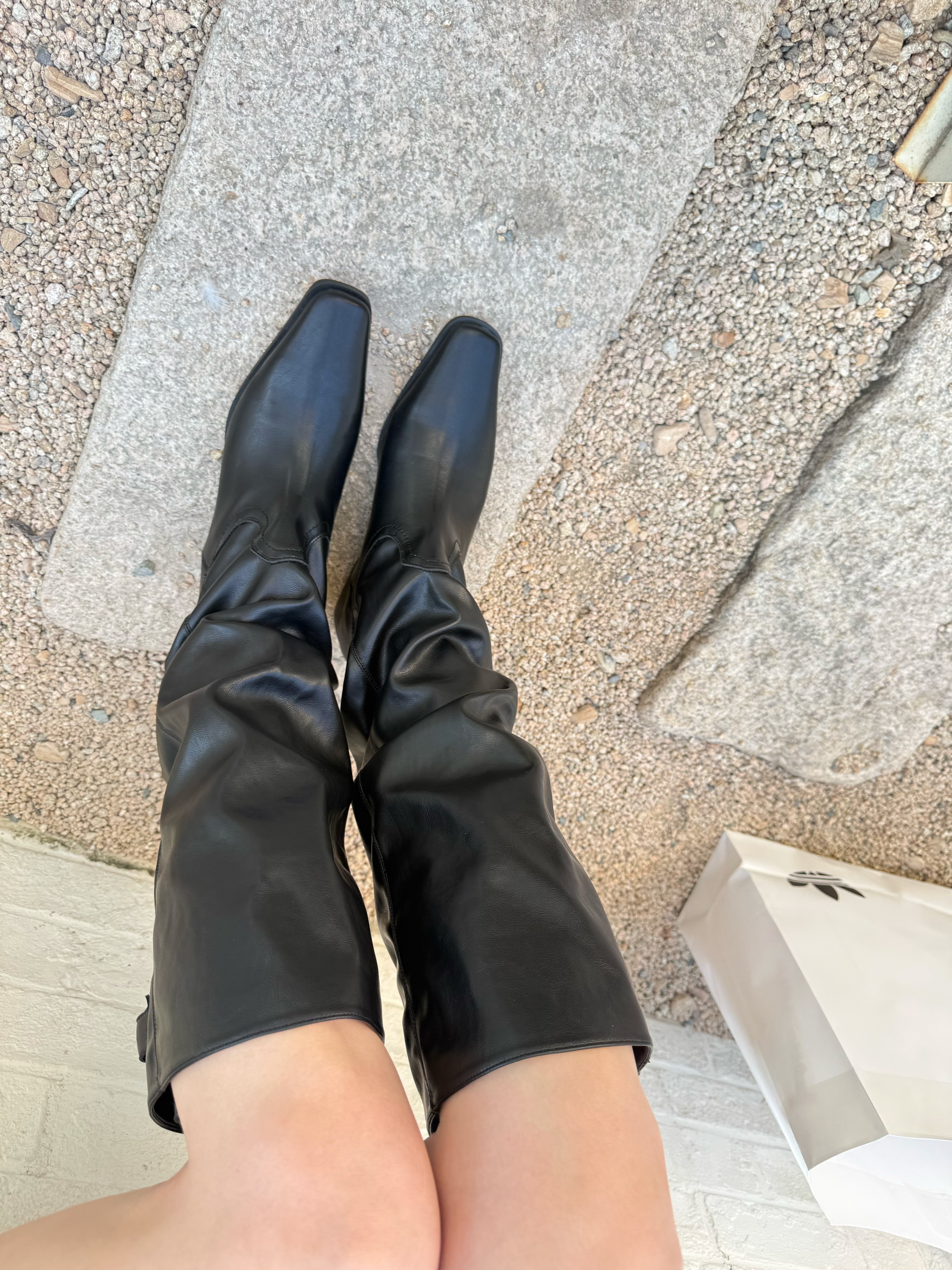 F05 尖頭多種著法Boots