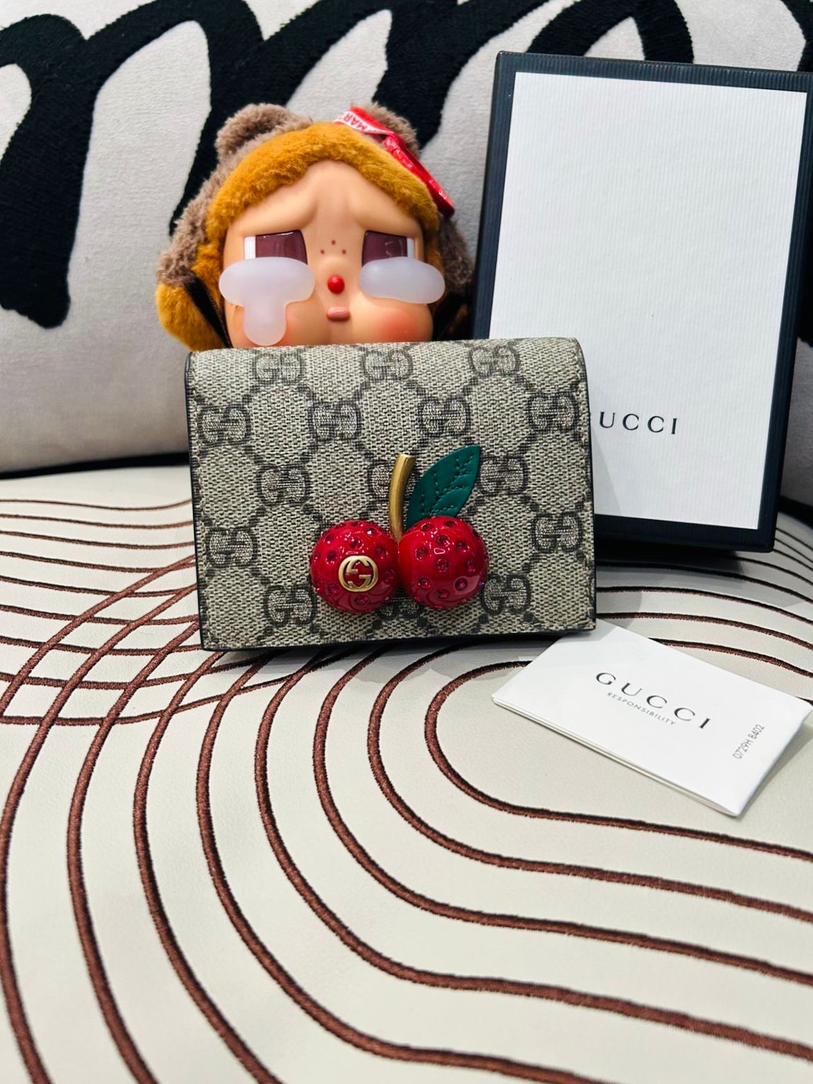 全新 GUCCI wallet with Crystal Cherries in gg supreme 立體車厘子圖案小型銀包 100%Authentic,unused 未使用品 ✅dust bag ✅box