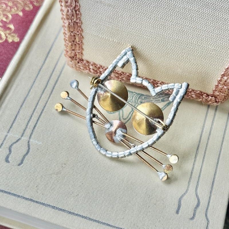 Vintage European Sparkly Cat Brooch - Likely Czech (NZ087)
