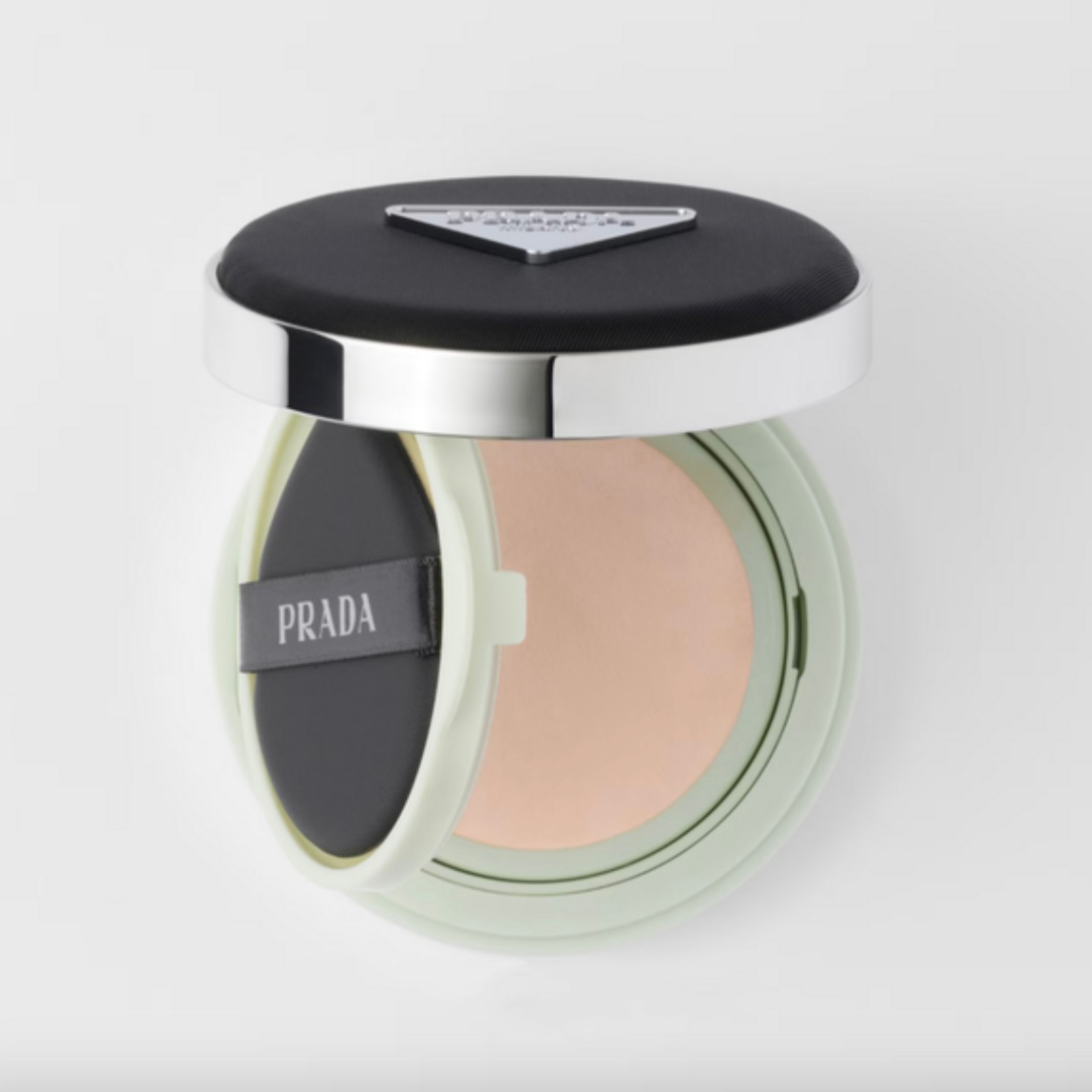 PRADA  BEAUTY REVEAL MESH CUSHION FOUNDATION 原光新肌氣墊粉底SPF+ PA+++  #LC5 (白皙色）12G