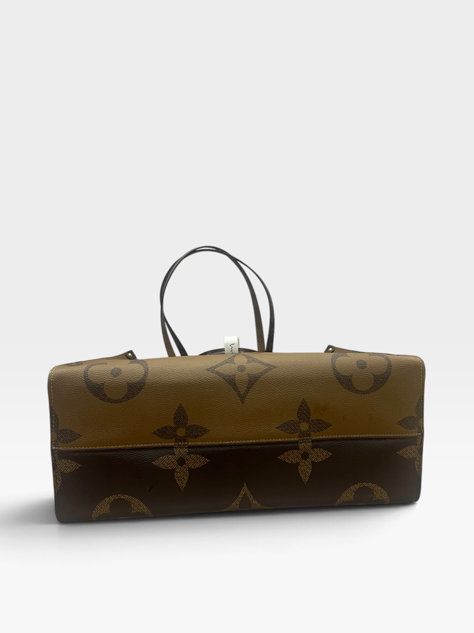 Pre-Owned Louis Vuitton OnTheGo Giant Monogram Reverse Tote Bag/Product Code: 102302