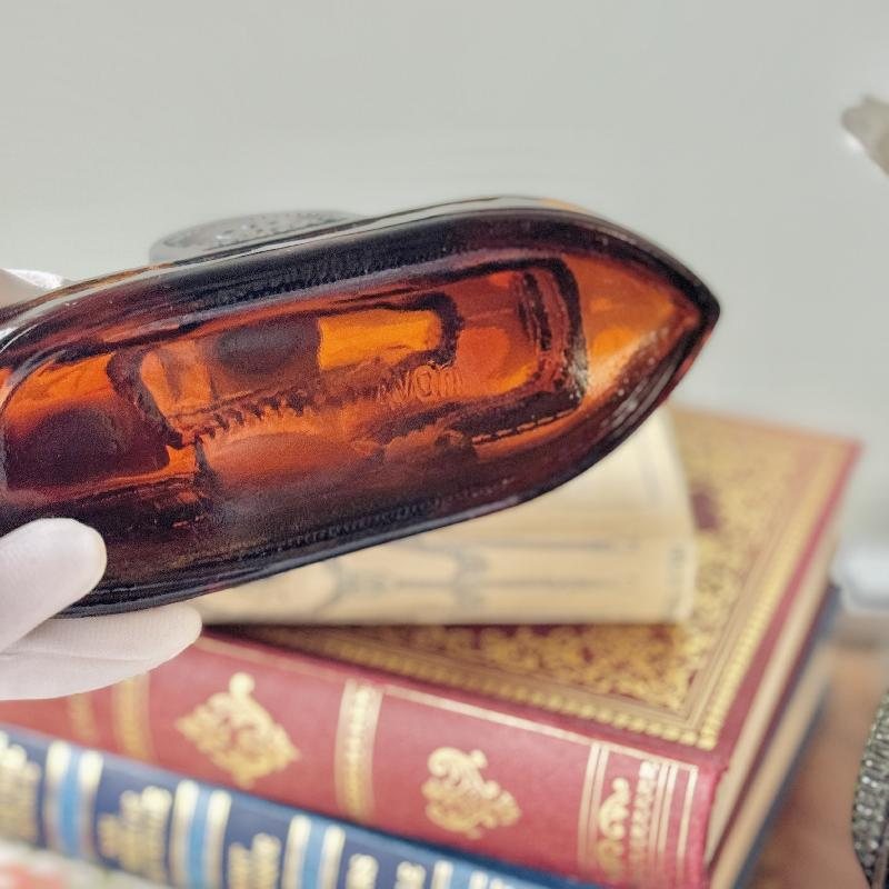 Avon Travel Series 1970s Side Wheeler boat perfume bottle - After Shave Cologne Bottle (MT2199)