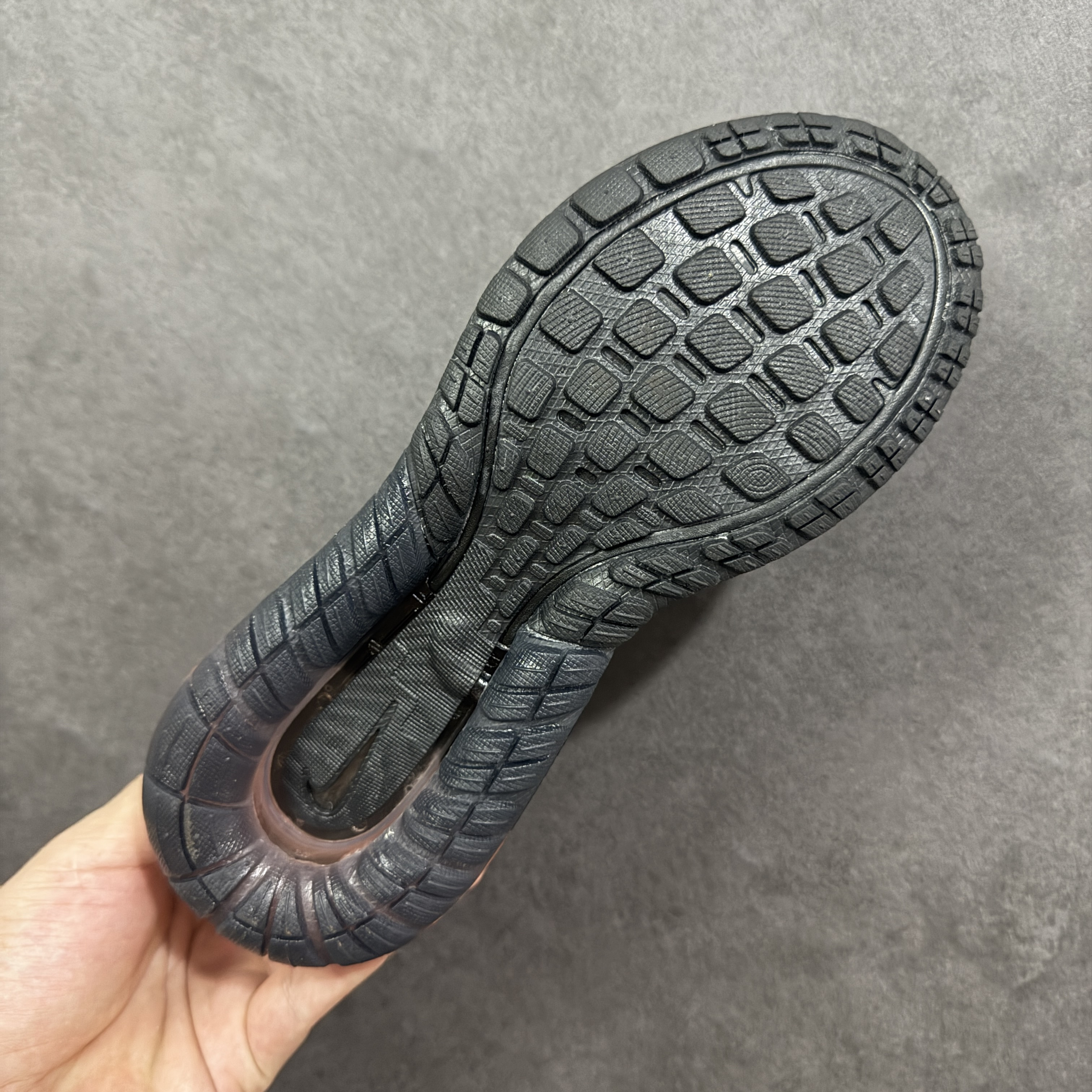 Nike Air Max Phoenix FZ5307-003