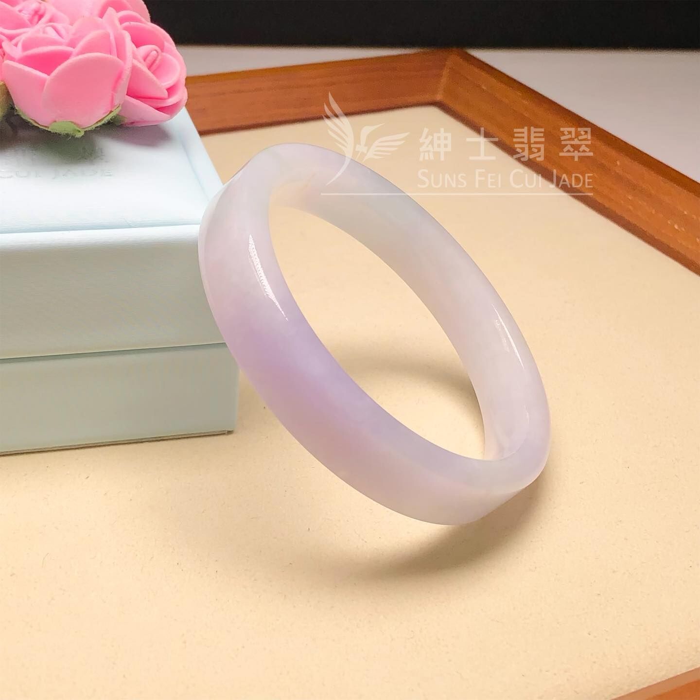 會卡春彩方鐲52.6mm