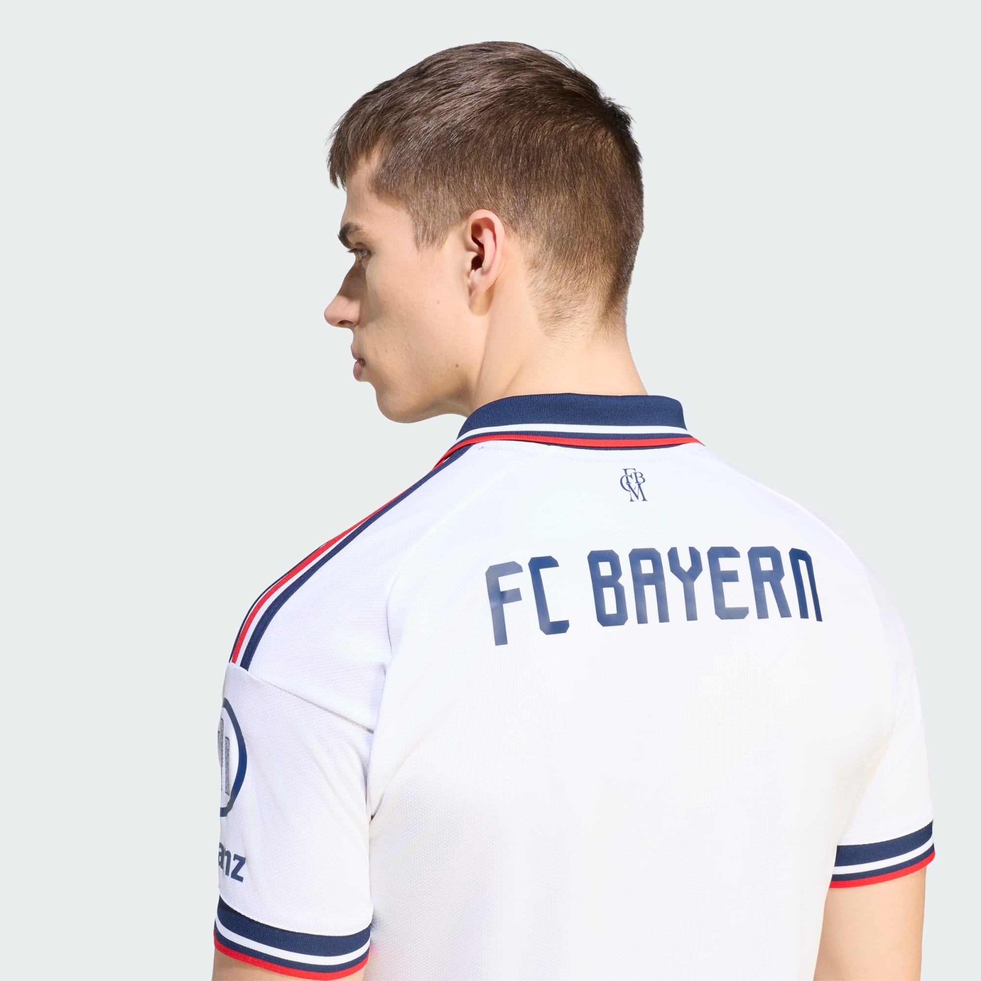 Adidas Bayern Munich 拜仁慕尼黑 2026-27 作客球迷版球衣 (可加印字) JZ3069