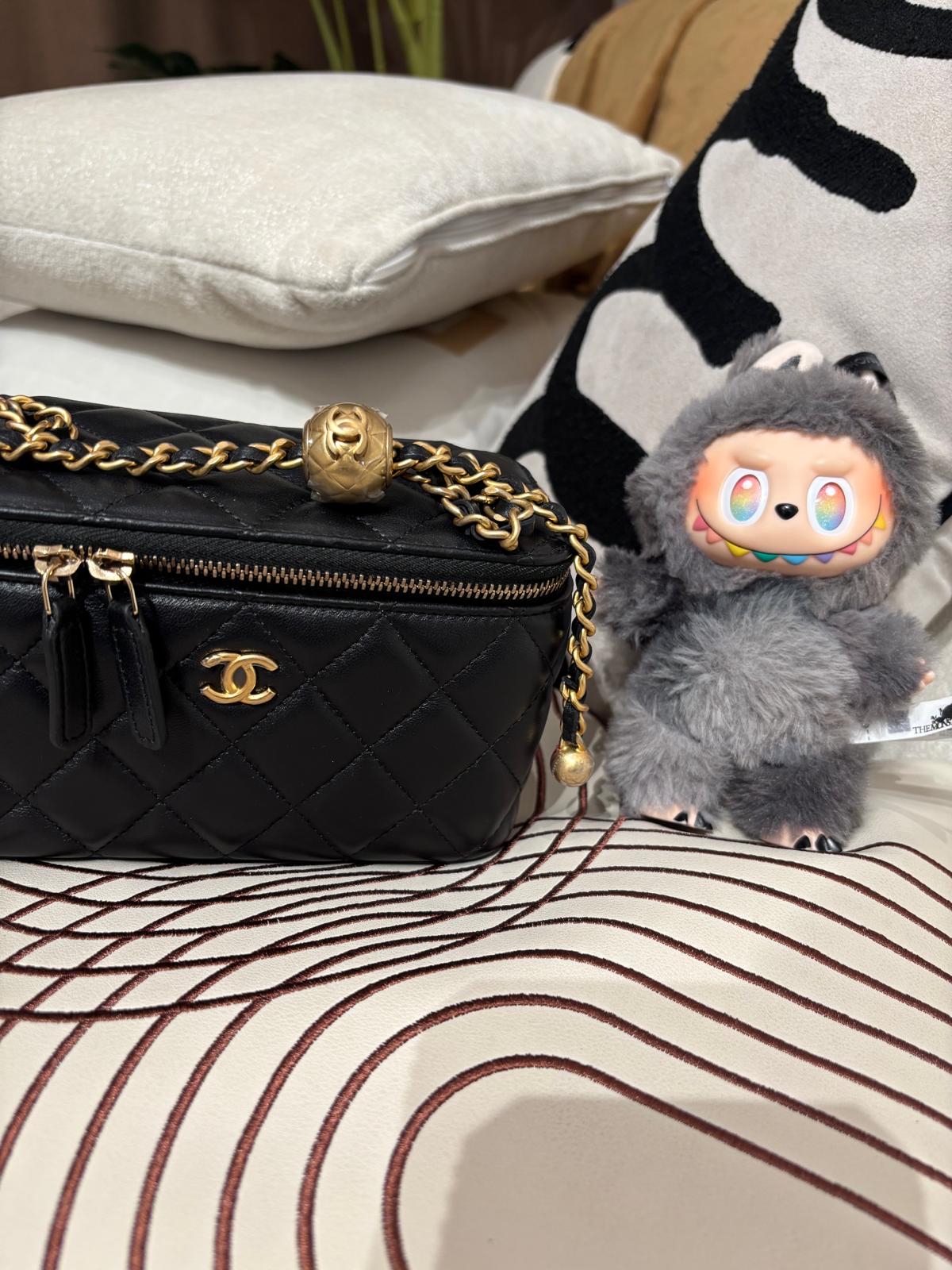  全新 Chanel Vanity with pearl crush 金球長盒子 100%Authentic,全新貨品BRAND NEW ✅專門店收據✅晶片貼✅塵袋✅box  