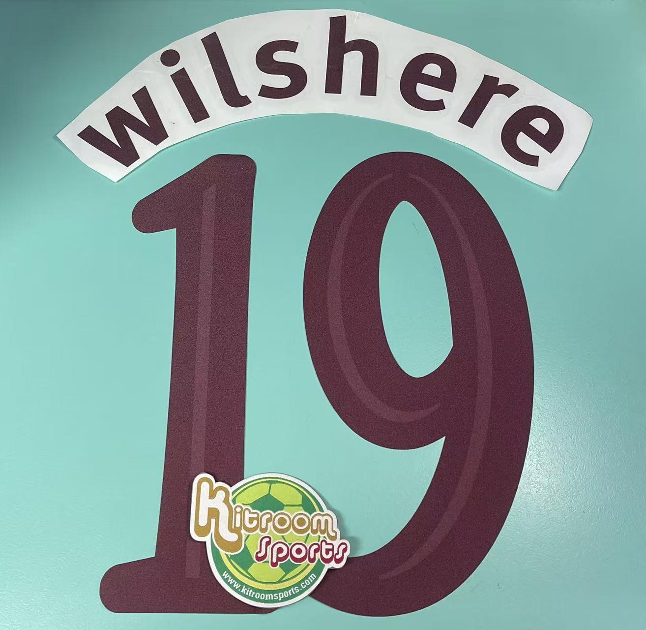 2010-12 Arsenal Away UCL Nameset #19 WILSHERE