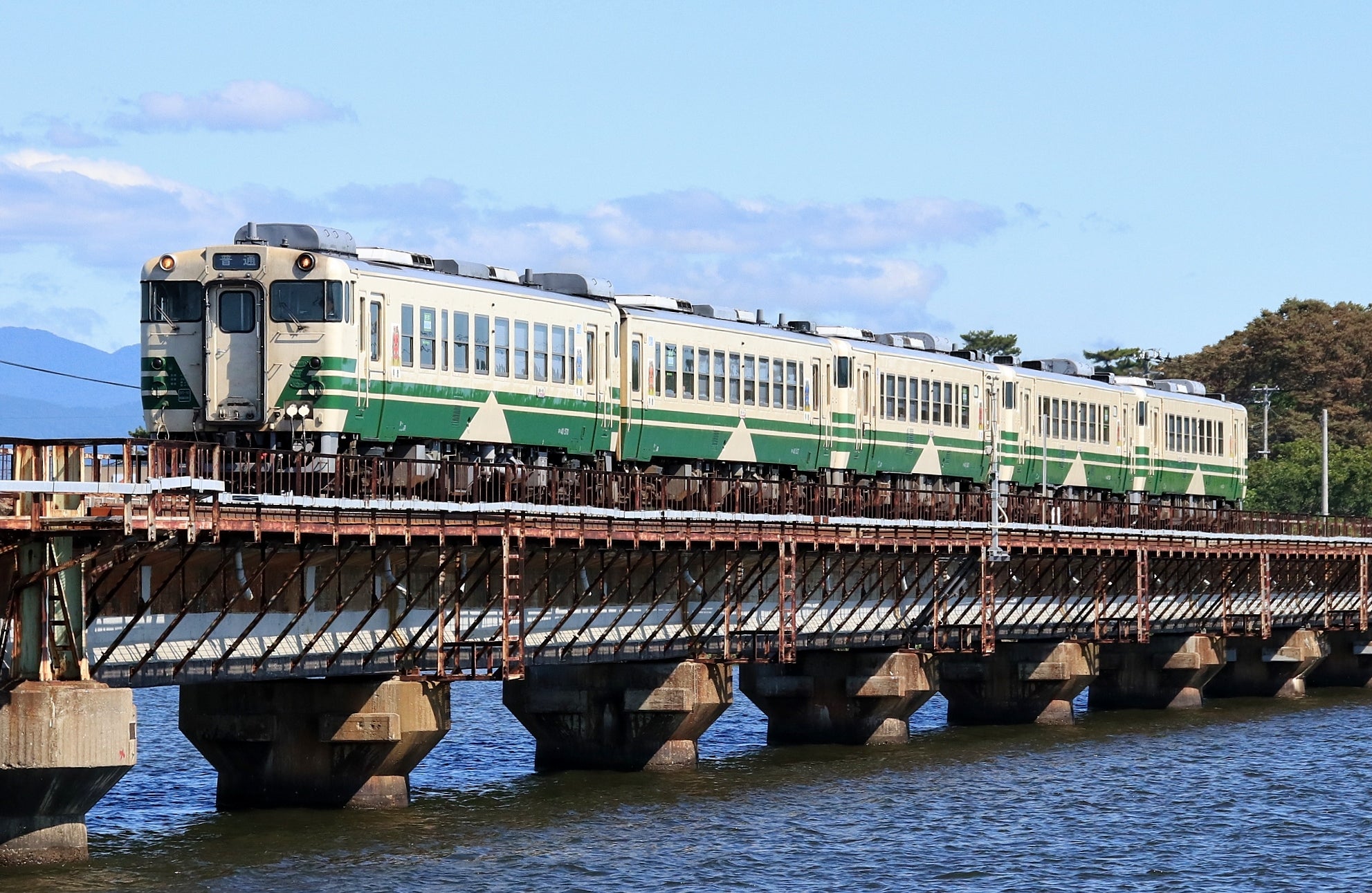 TOMIX 97942 JR Kiha 40-2000 特別企劃品 “男鹿線”