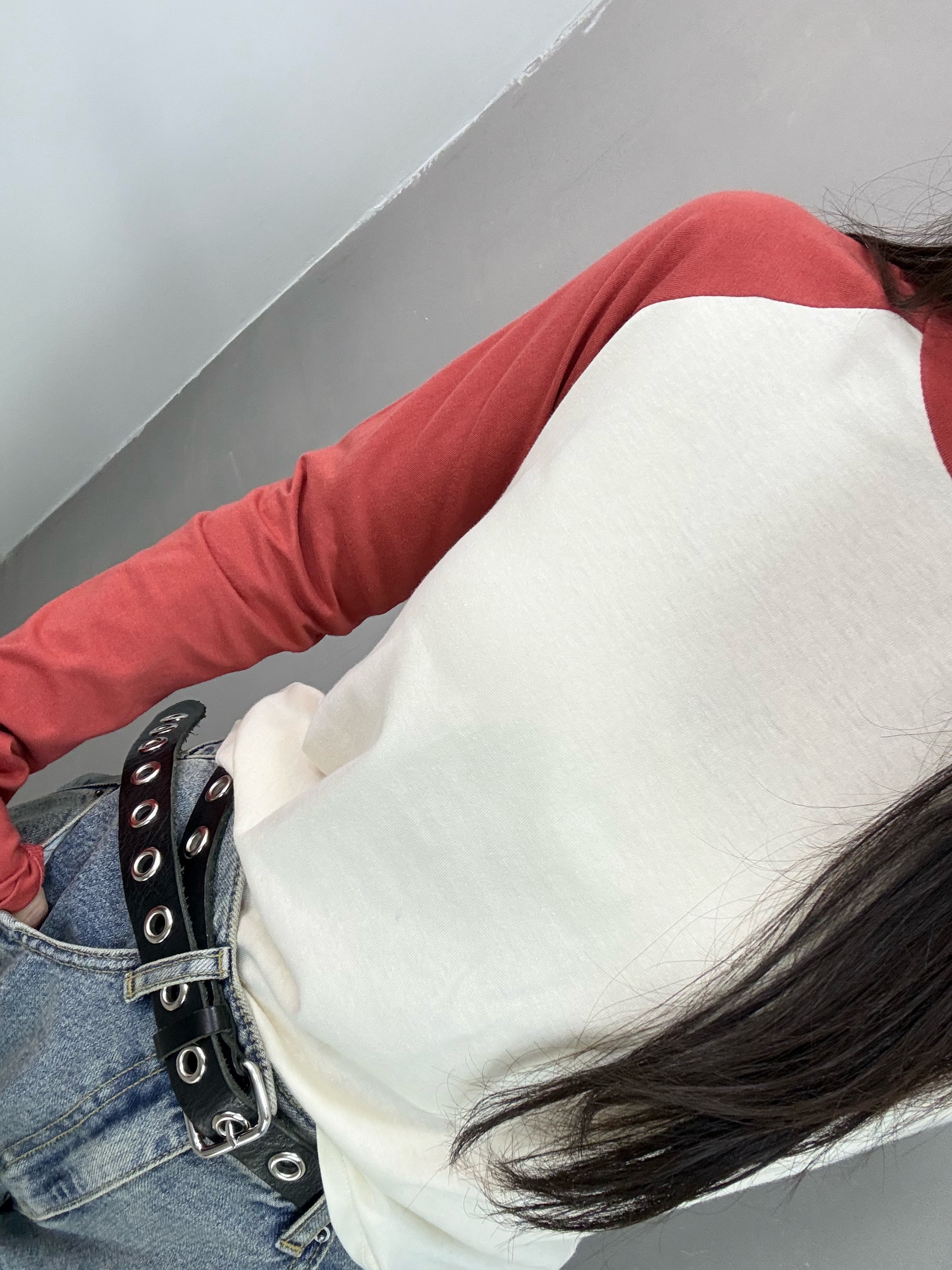 H04 拼色牛角tee