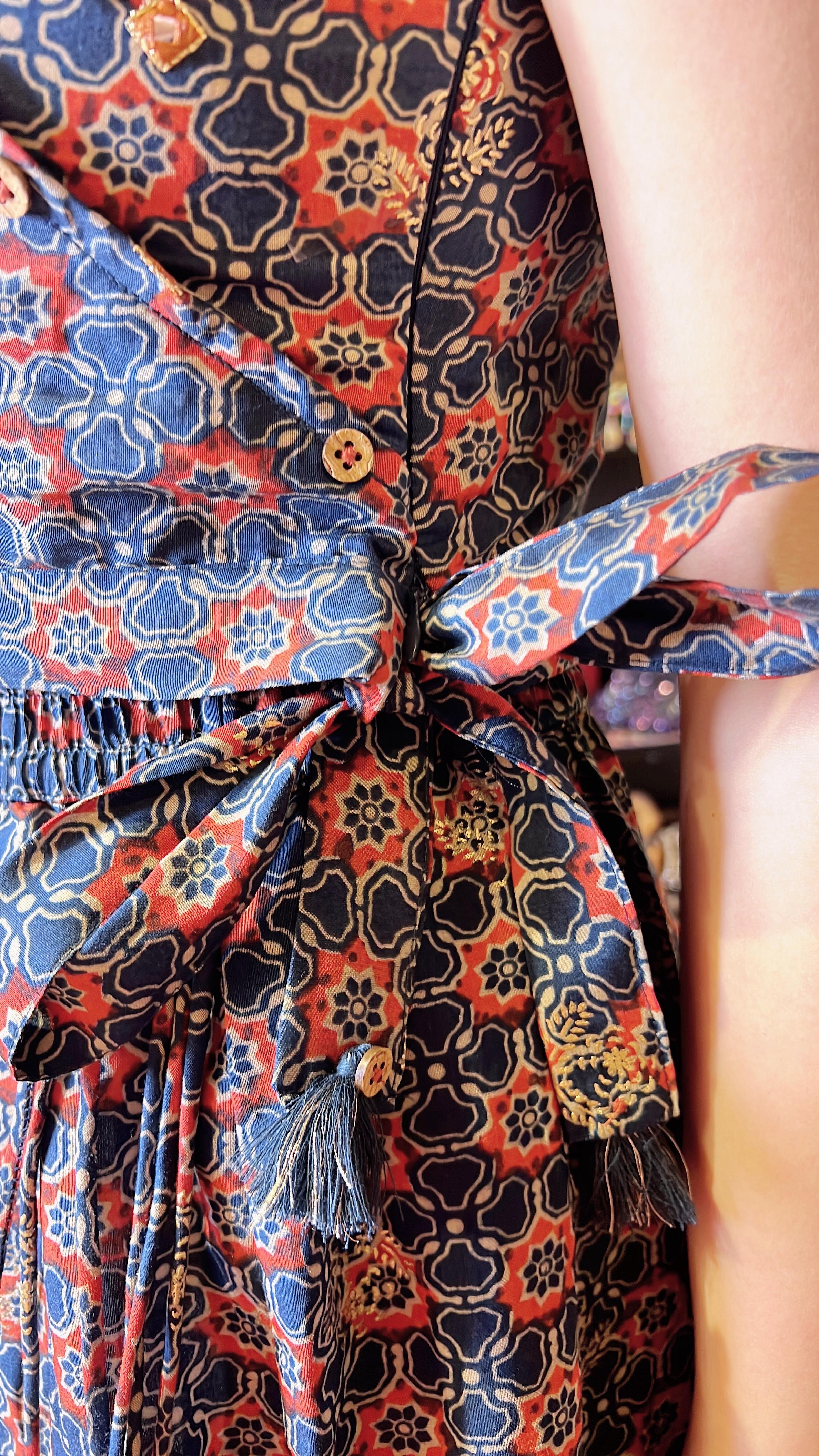 Navy Blue Floral Set of 2 (V-neck Top+Skirt37") #005