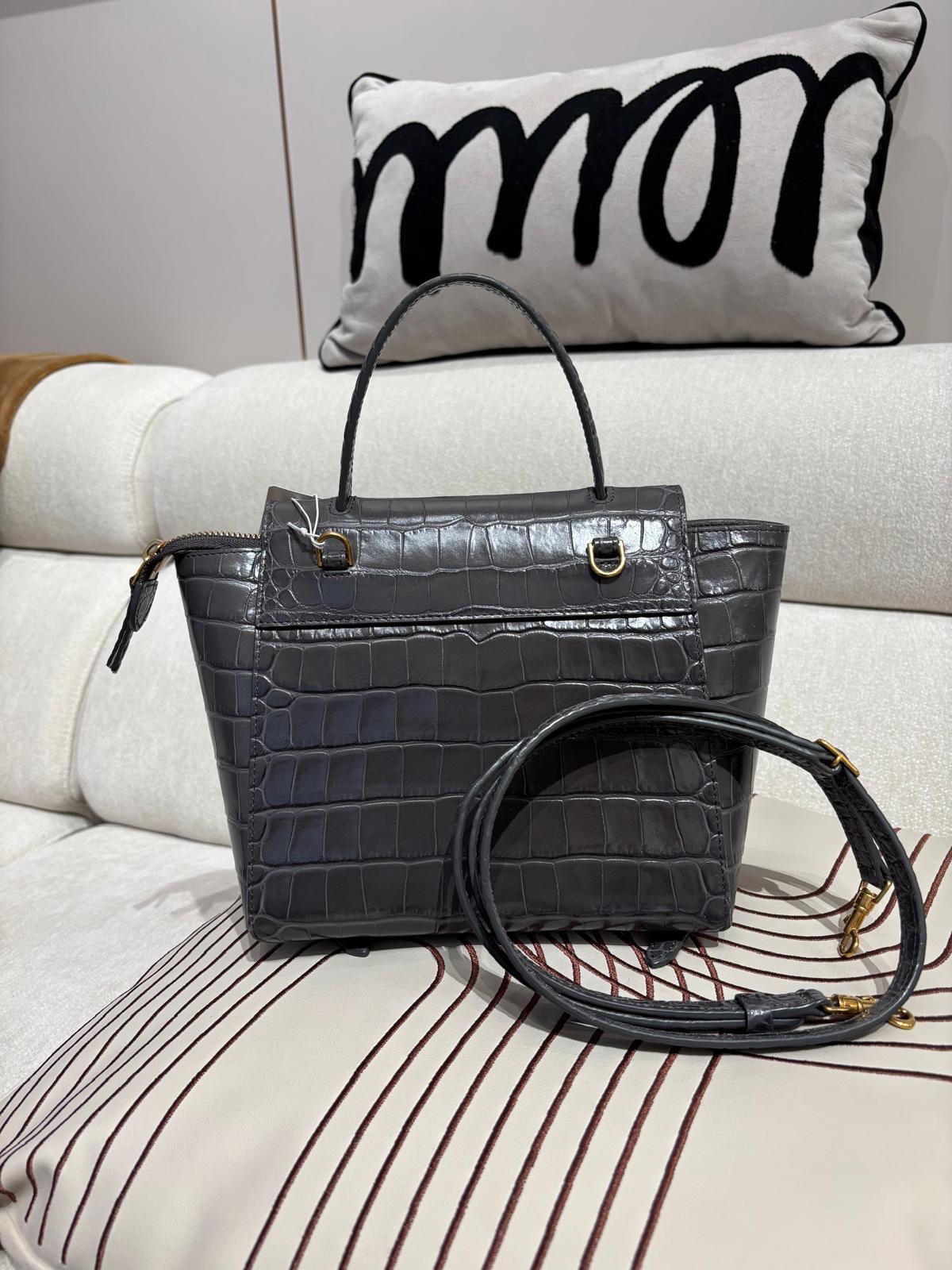 Celine Nano Belt Bag 2 Way Bag 深灰壓鱷魚紋牛皮金扣 100%Authentic,95%new✅dust bag 