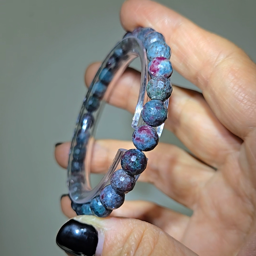 Ruby in kyanite faceted bead bracelets with UV, larger beads - RBY138