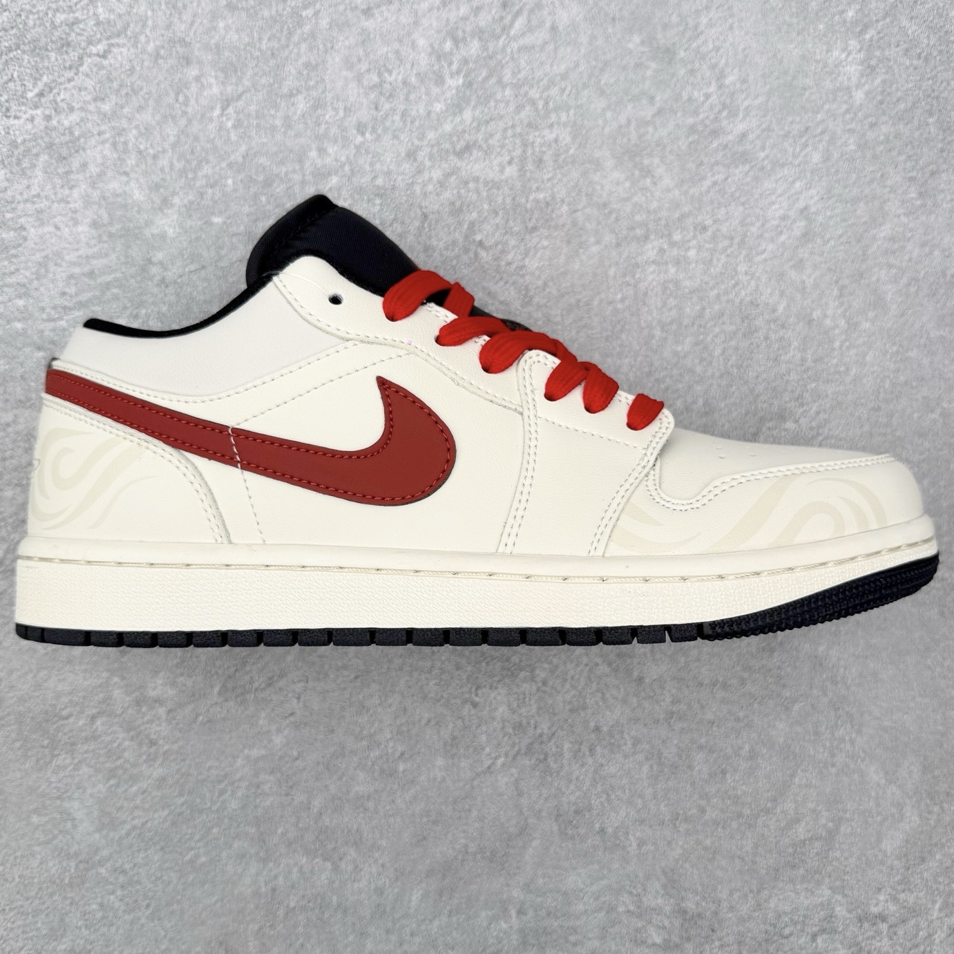 Nike Air Jordan 1 Low SE