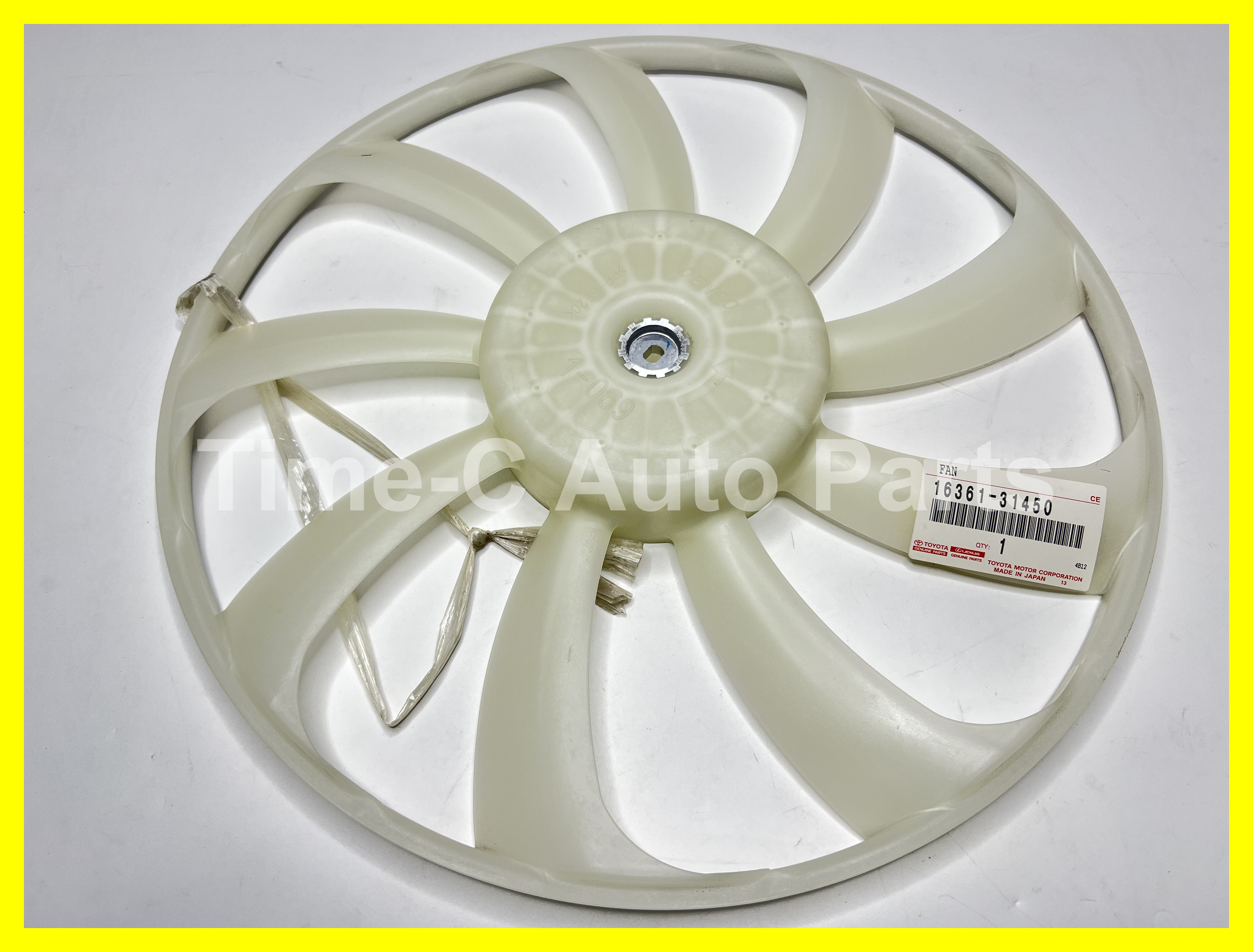 Toyota Lexus RX Series - 右風扇葉 - 16361-31450