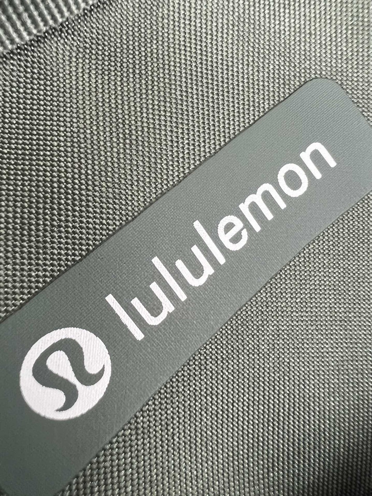 【現貨】Lululemon Sports Belt Crossbody Bag戶外運動手提斜挎包 情侶款