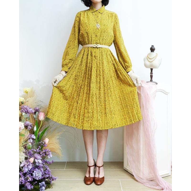 Vintage Japanese Green and Yellow Scattering Foliage Pattern Pleated Shirtdress (MT1608-75)