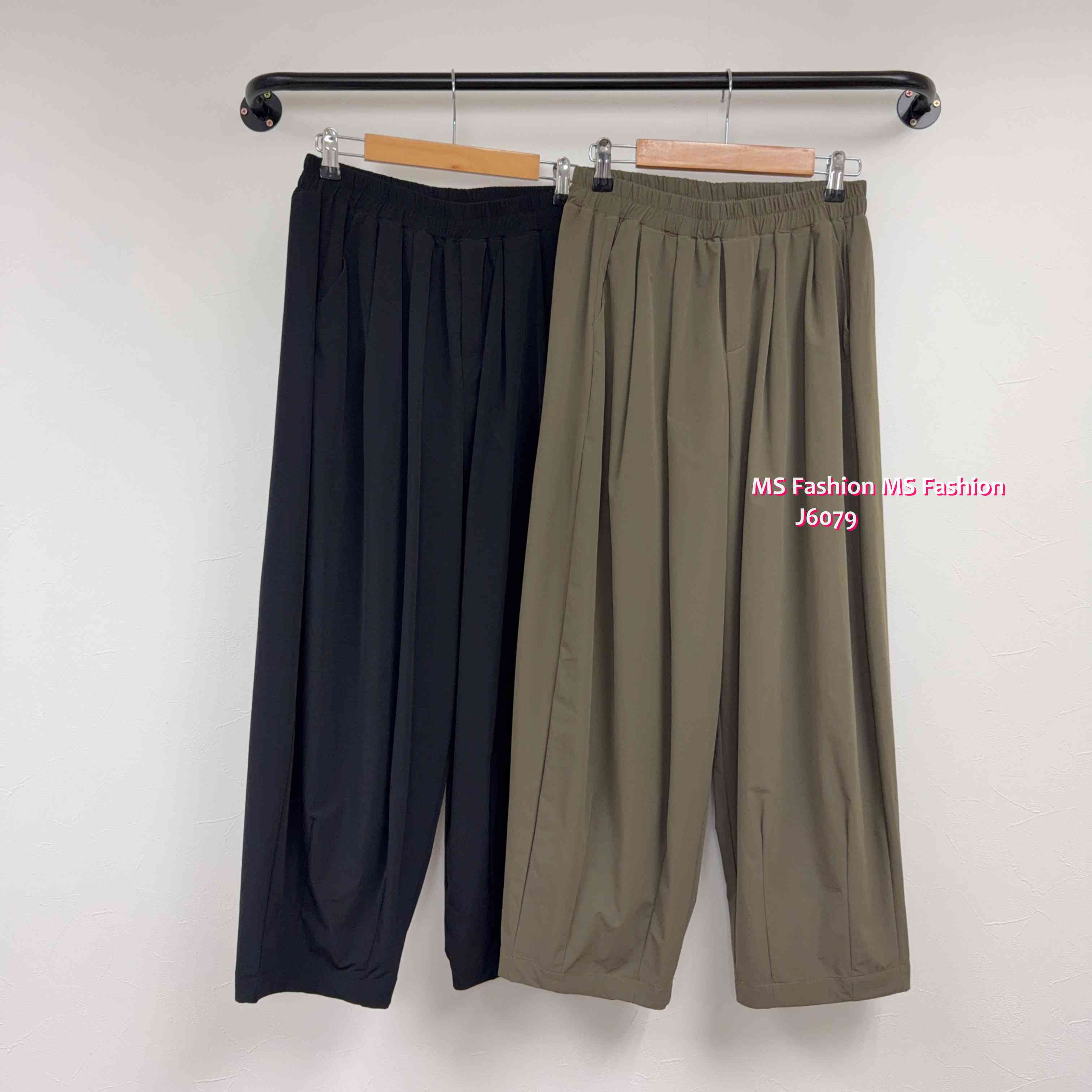 J6079 型格闊筒休閒褲