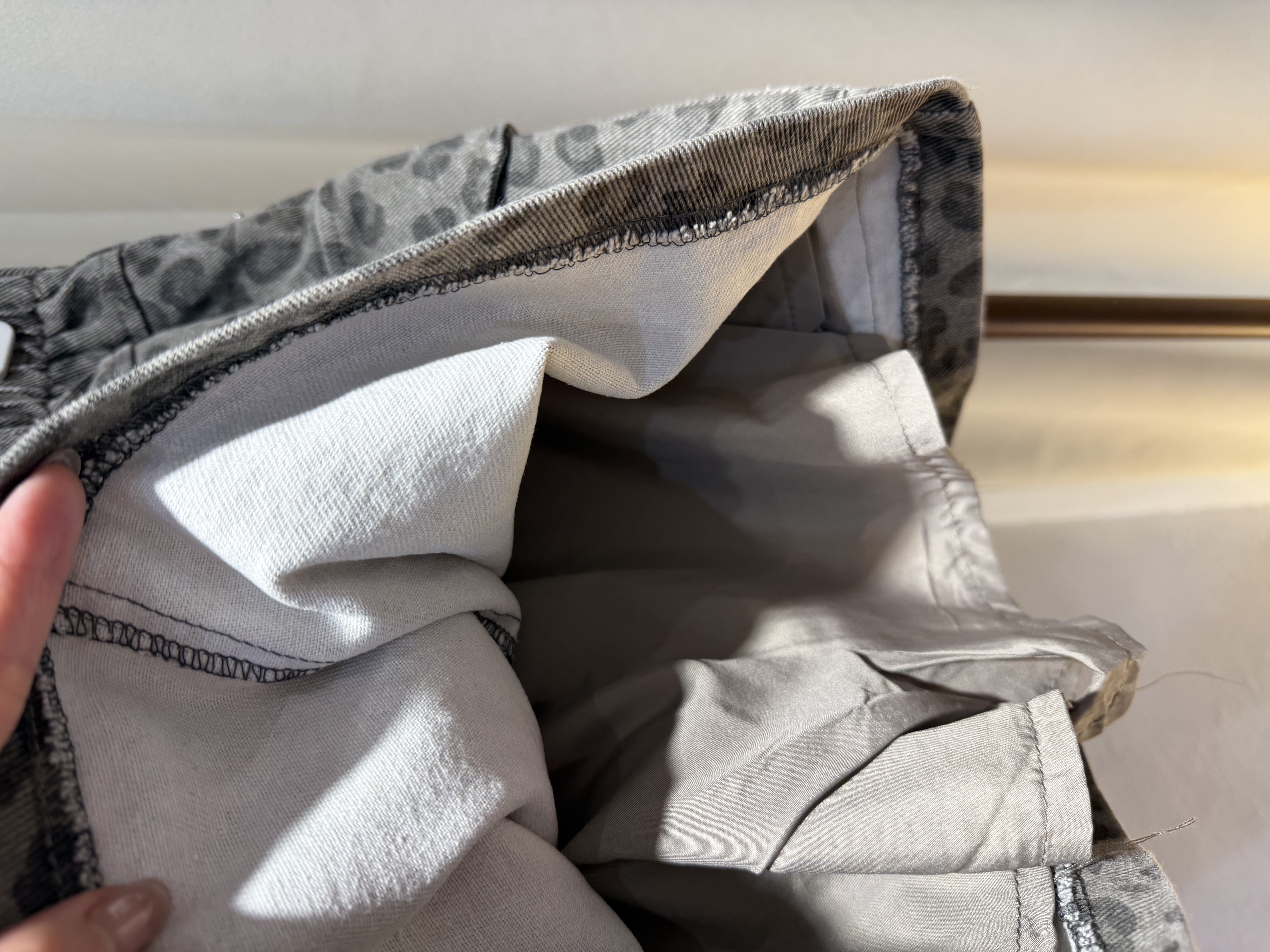 豹紋牛仔短裙褲