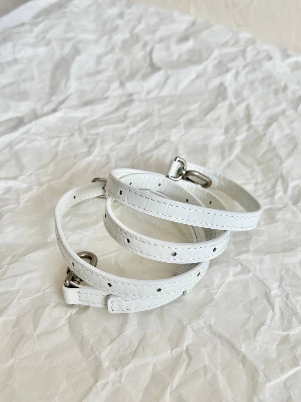 经典款🔥鳄鱼纹白银加小号XS/19cm🥚 hourglass沙漏包【正品级】 1.最新包型➕细节 2.唯一正确的圆形手柄 3.全网独家正确版官网包装 (非市场版本，礼品盒/说明说/吊牌/织带/防尘袋/礼品袋，均拿ZP开发对版⚠️) XS：19×13×8cm592833m S：23×15×10cm593546m