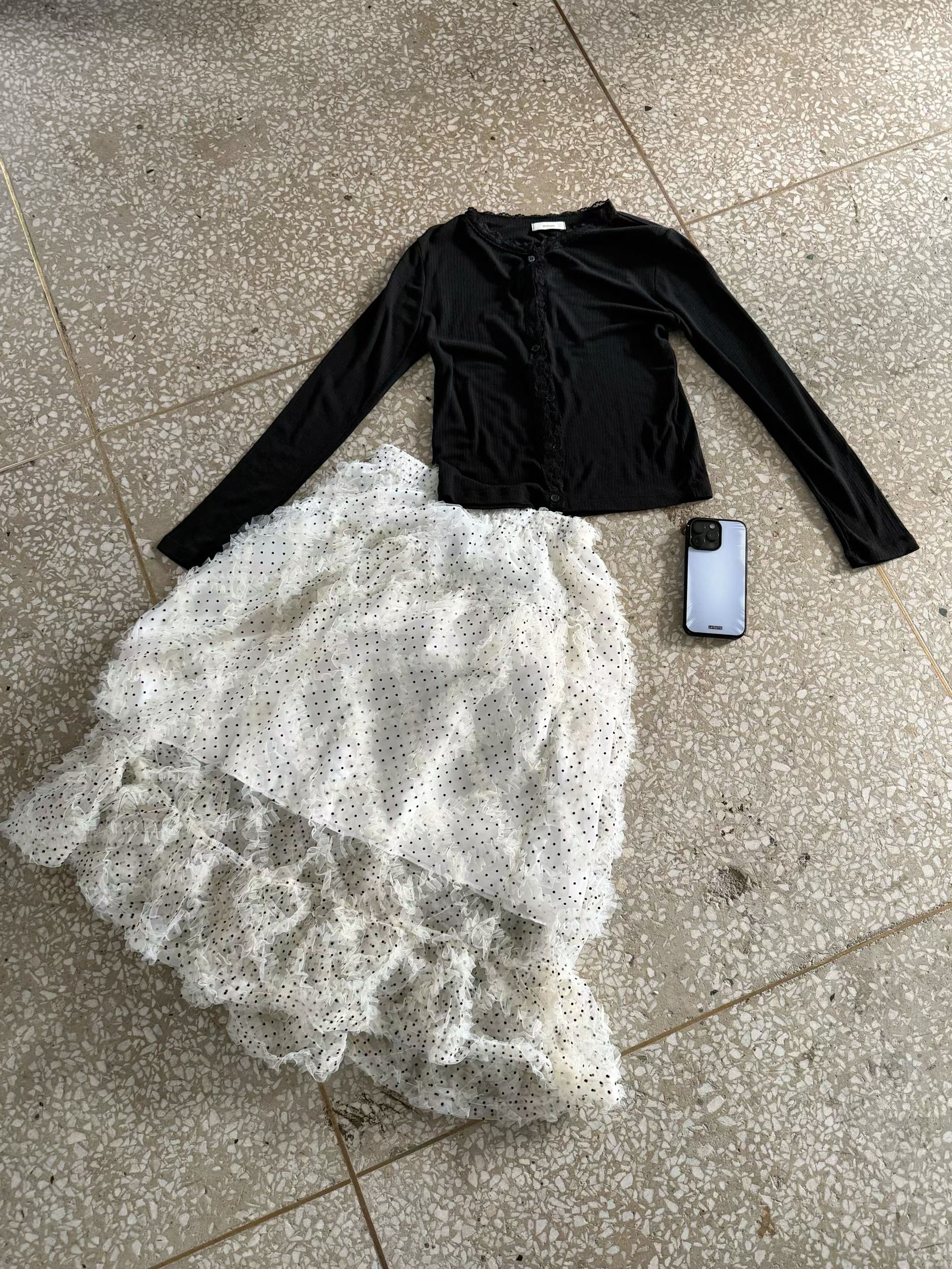 白色波點立體菱格紗紗skirt 