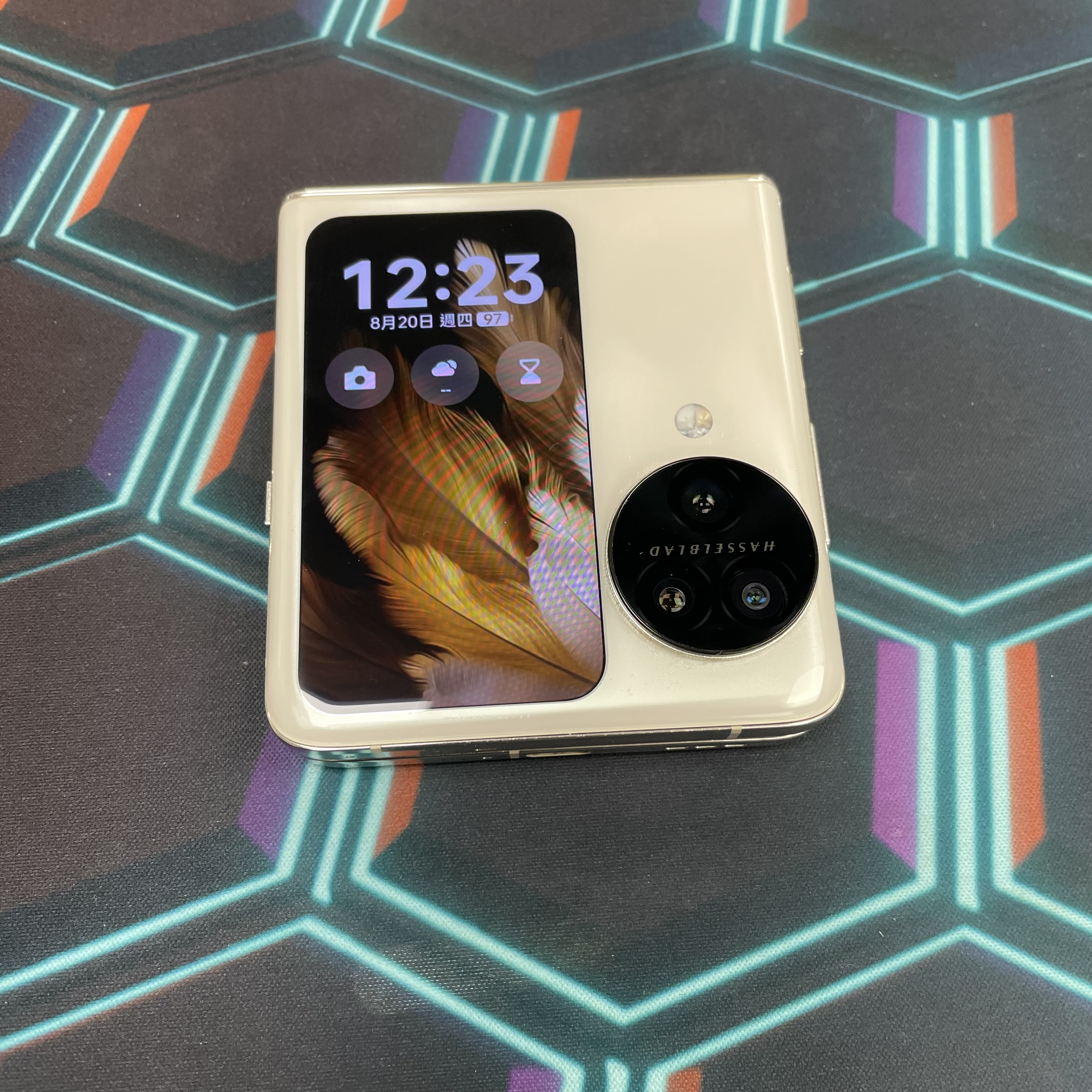 *7514 Oppo Find N3 Flip 完美機 12+256GB 白色 white