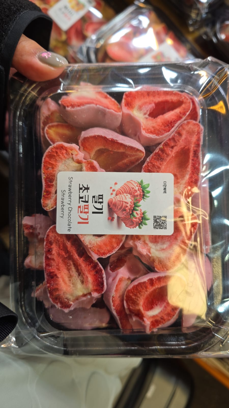 strawberry chocolate strawberry