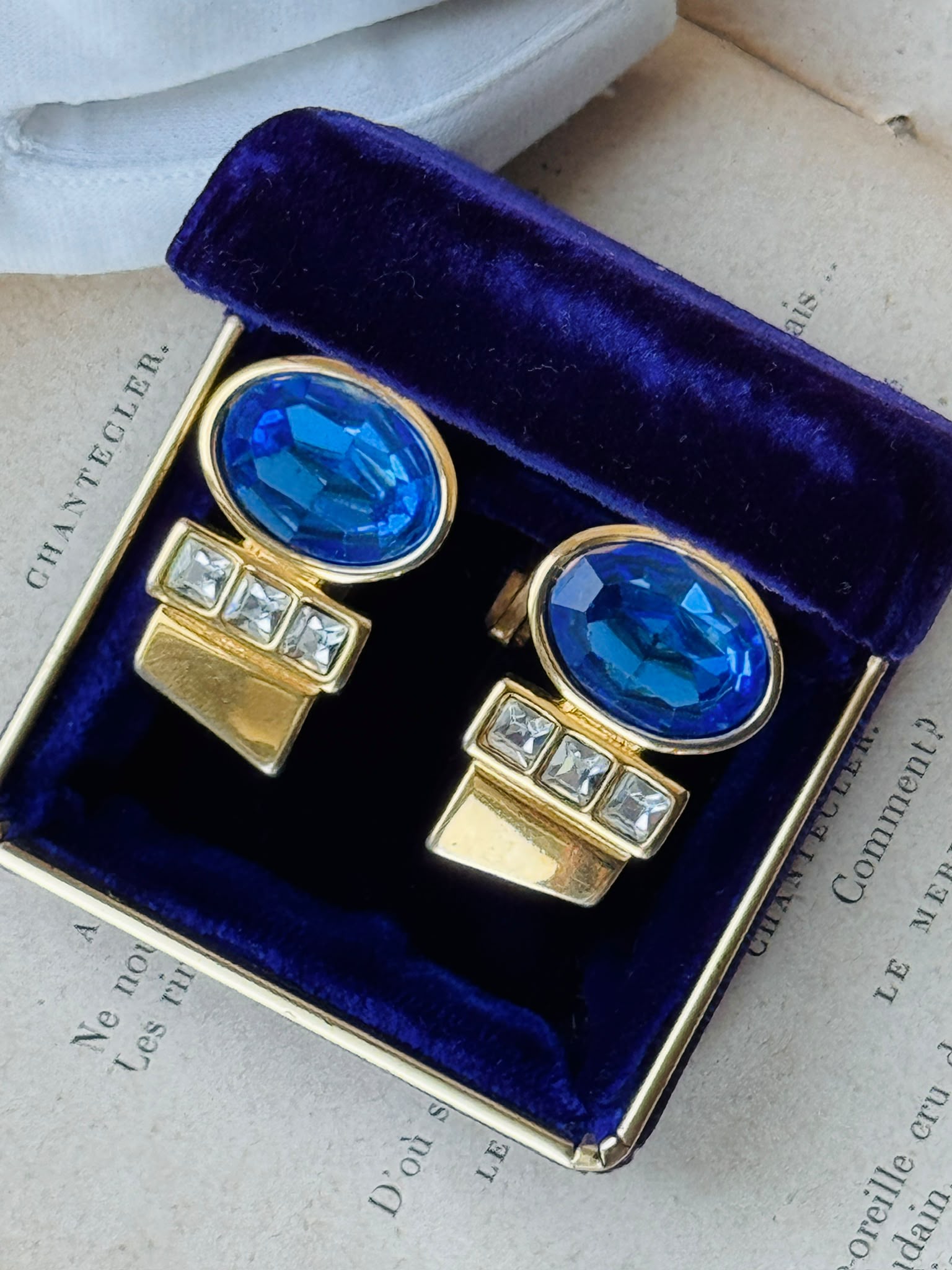 C.a. 1980s Faceted Royal Blue Glass Statement Clip Earrings (MT2644)