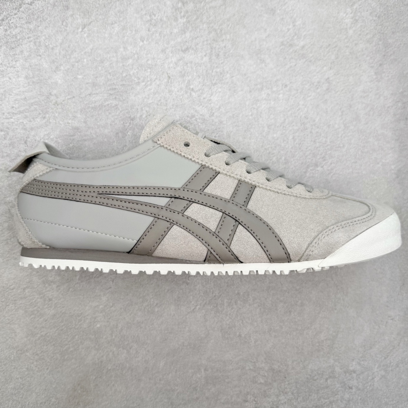 Onitsuka Tiger Mexico 66