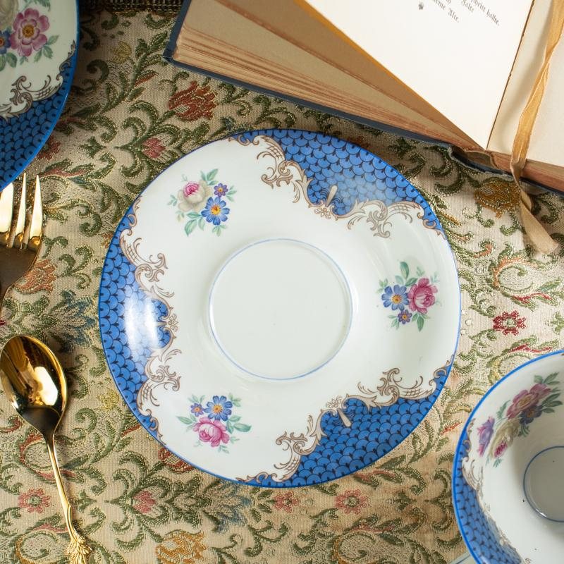 C.a. 1924 - 1946 German Seltmann Weiden Elegant Foliage Blue Tea Set Trio(MW108)
