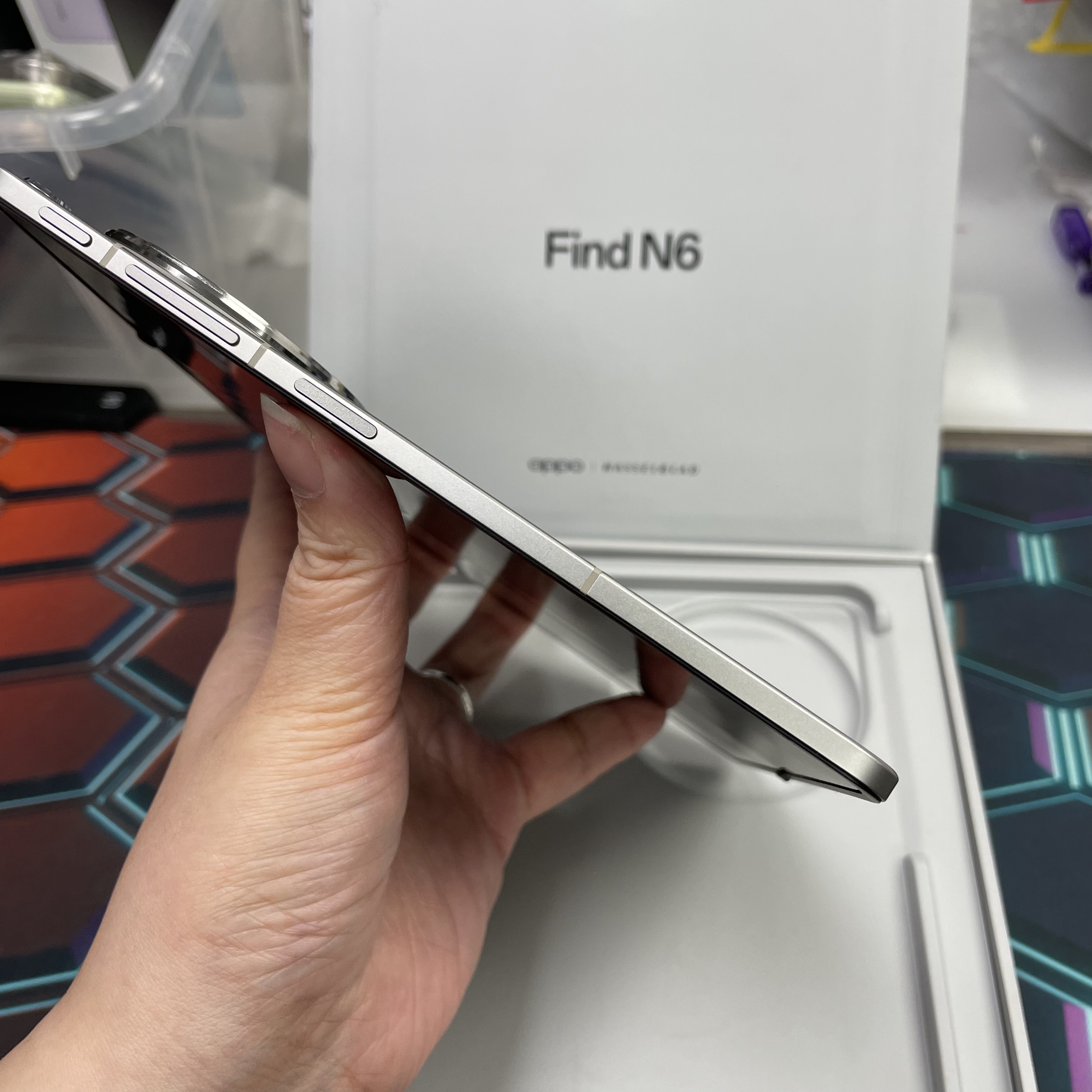 *8156 Oppo Find N6 完美機 16+512GB 灰色 gray