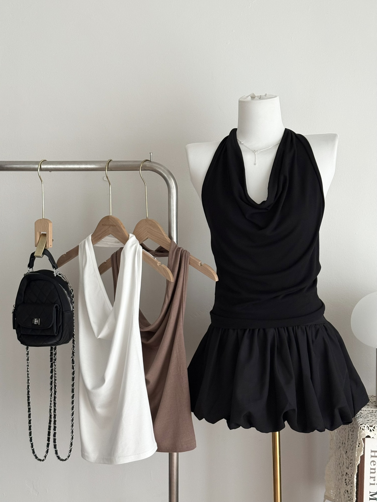 Millie Halter Top | Black