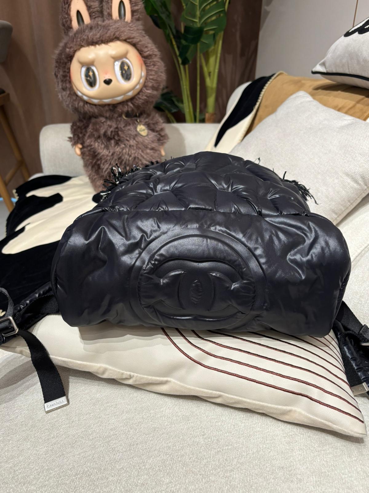 未使用品 Chanel coco cocoon backpack nylon 100%Authentic ,unused ✅貼✅dust bag