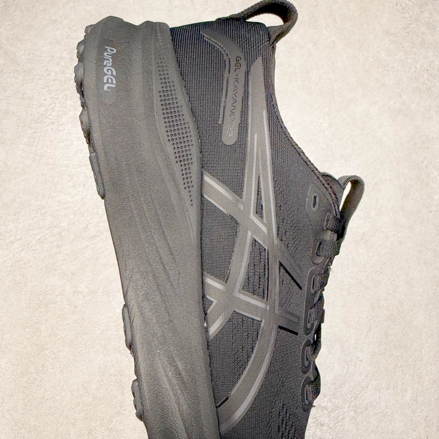 Asics Gel-Kayano 32