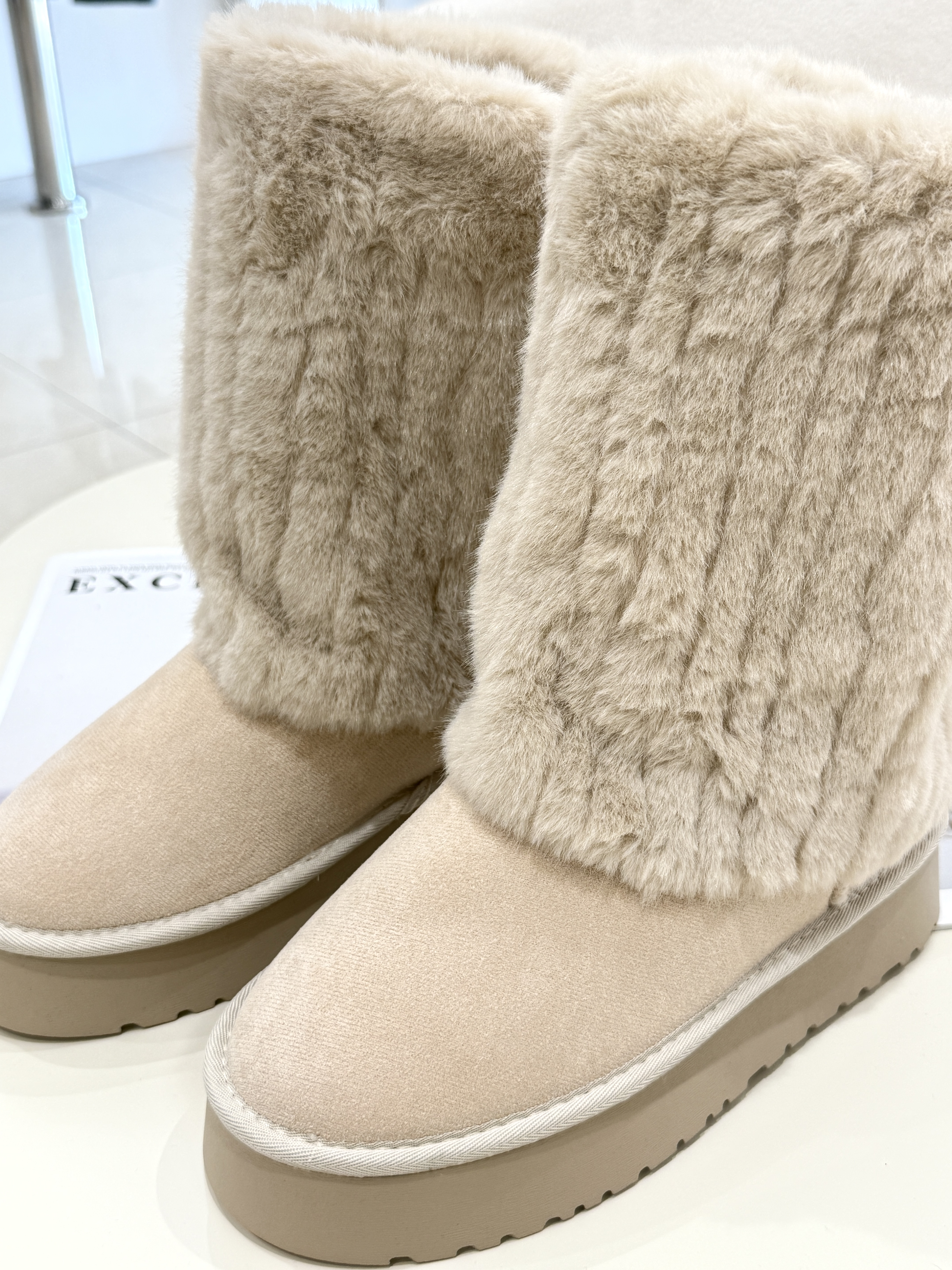 TA66 雪地毛毛袜套靴